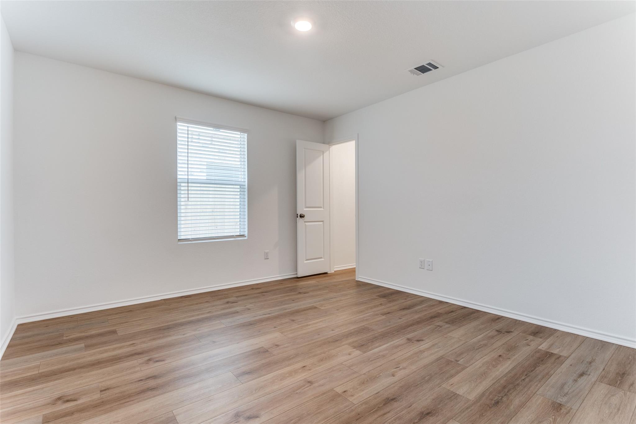 1800 Catahoula Dr Property Photo 12