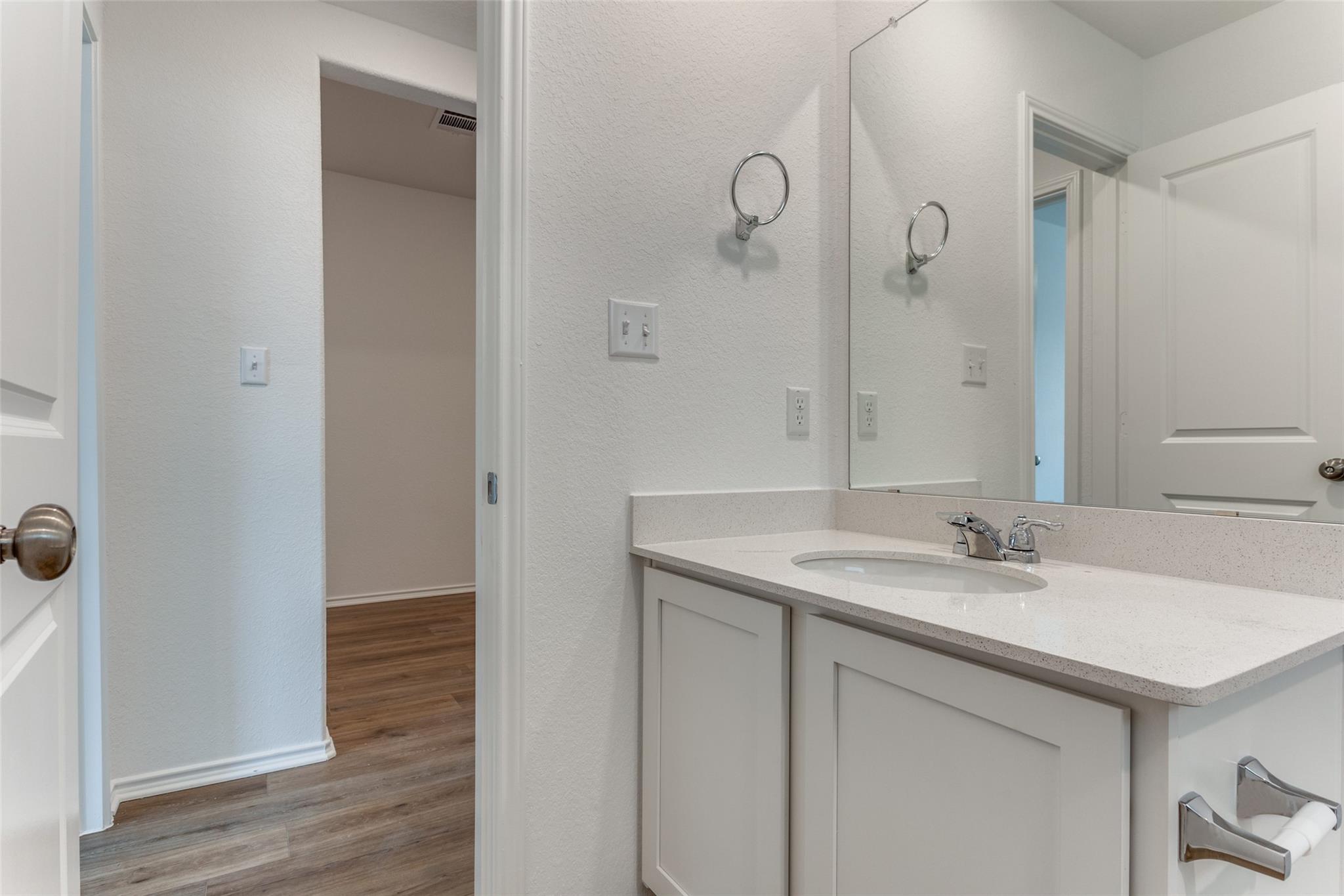 1800 Catahoula Dr Property Photo 18