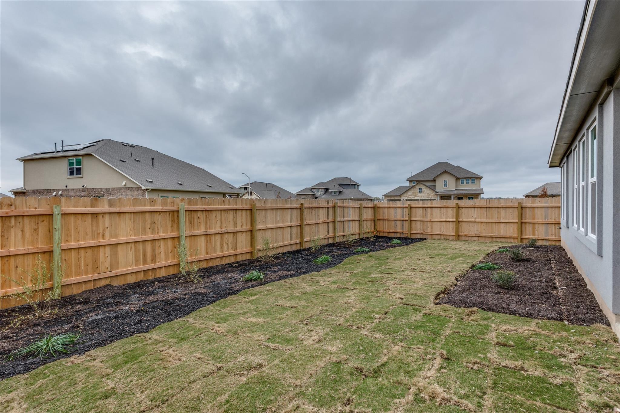 1800 Catahoula Dr Property Photo 23