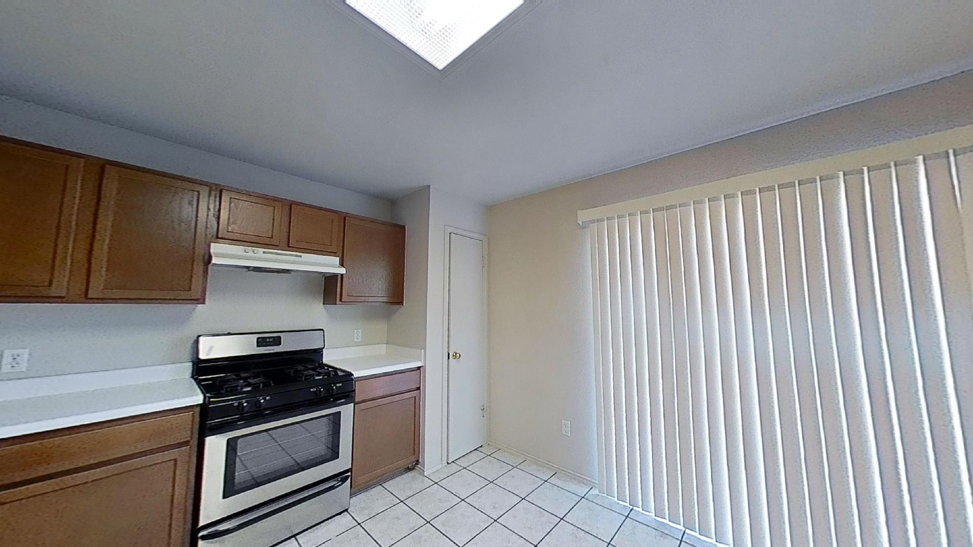 1200 Hughmont Dr Property Photo 6
