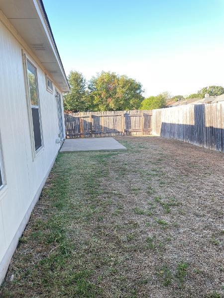1200 Hughmont Dr Property Photo 24
