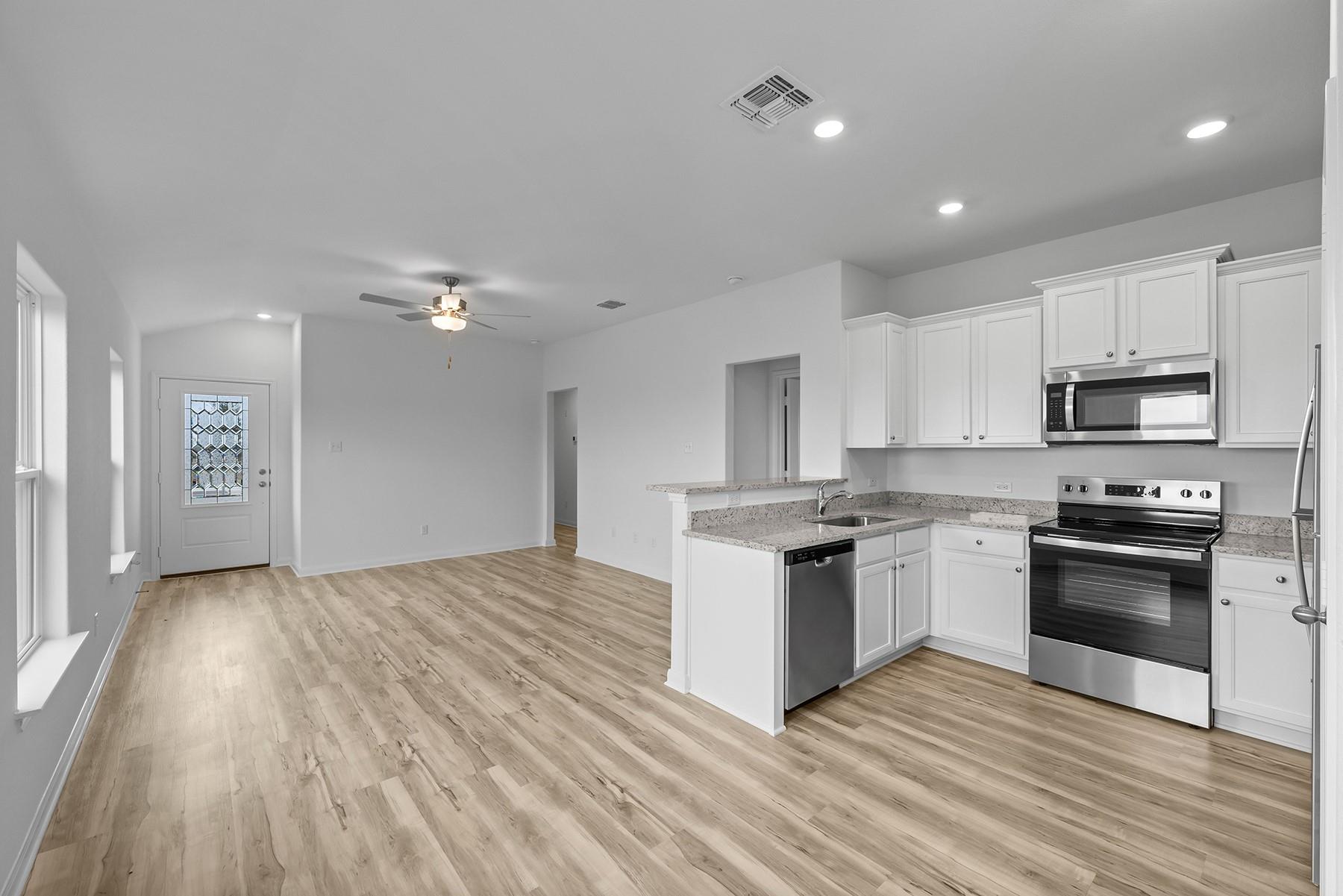 14701 Wahlbergs Way Property Photo 4