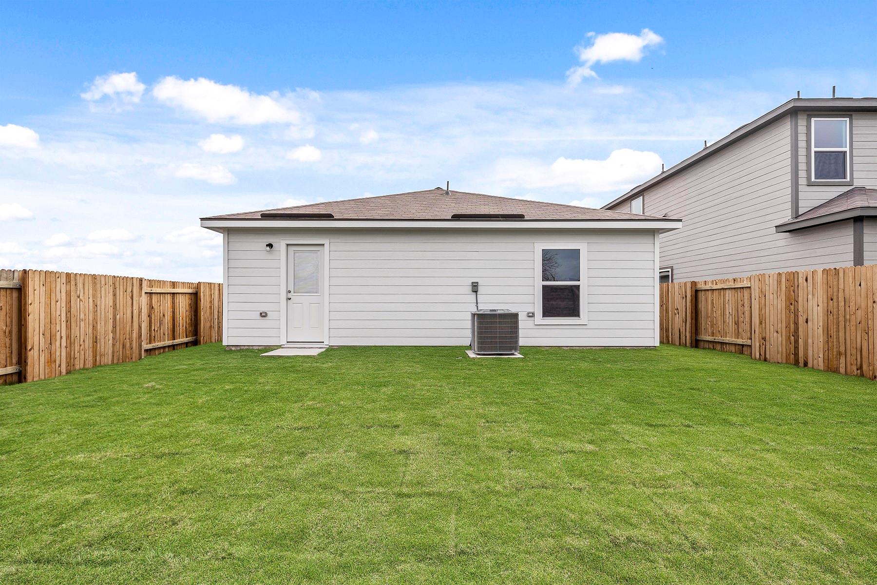 14701 Wahlbergs Way Property Photo 7