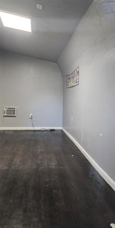 12702 Sherbourne St #e Property Photo 4