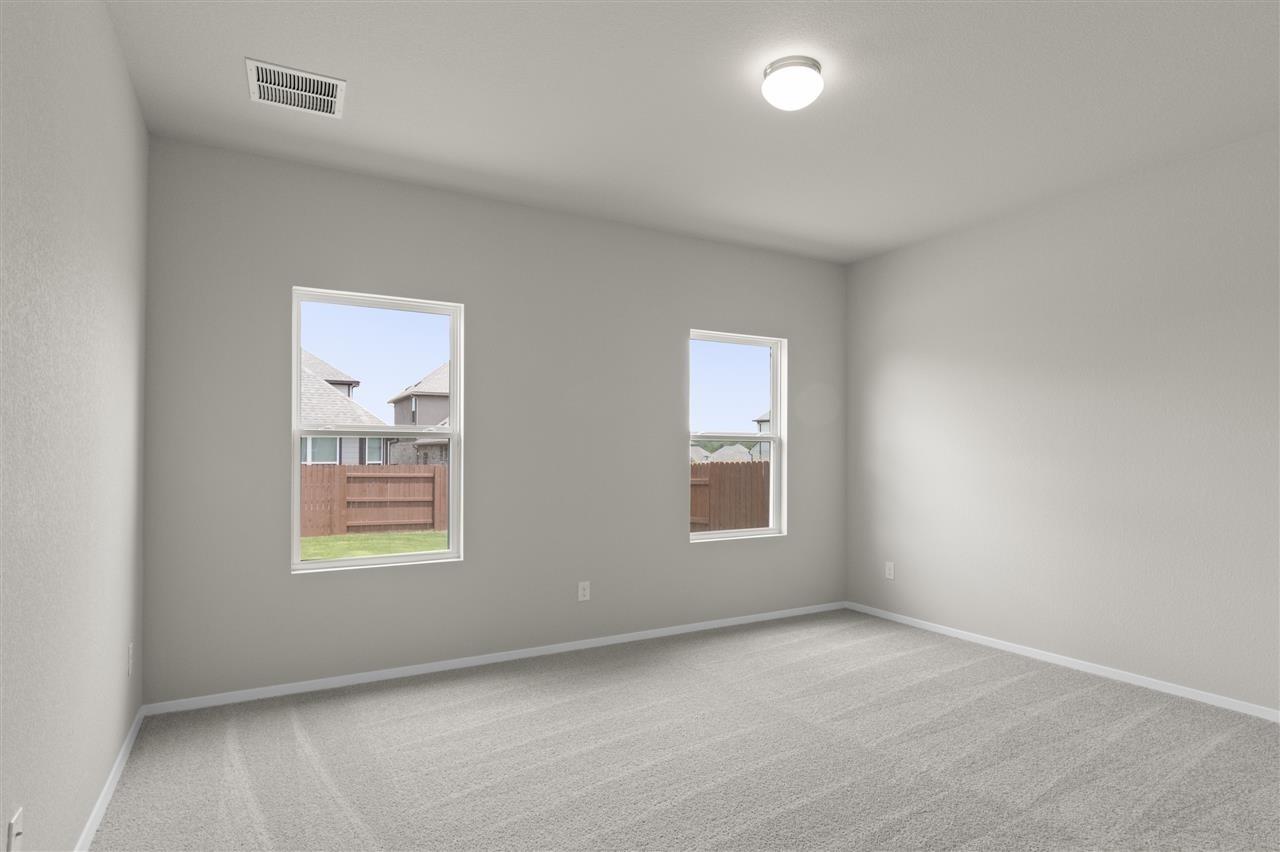 2456 Ambling Trl Property Photo 4