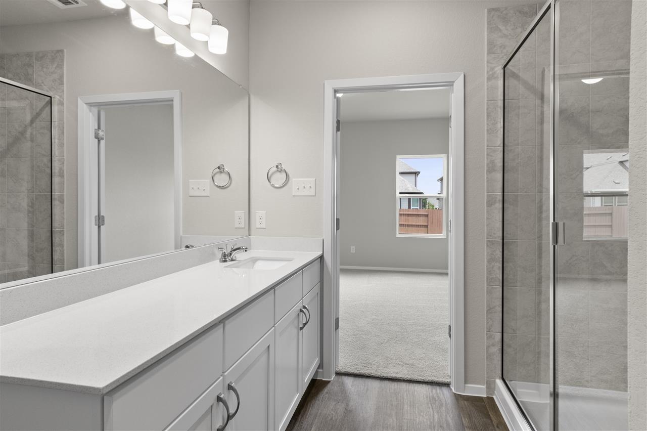 2456 Ambling Trl Property Photo 5