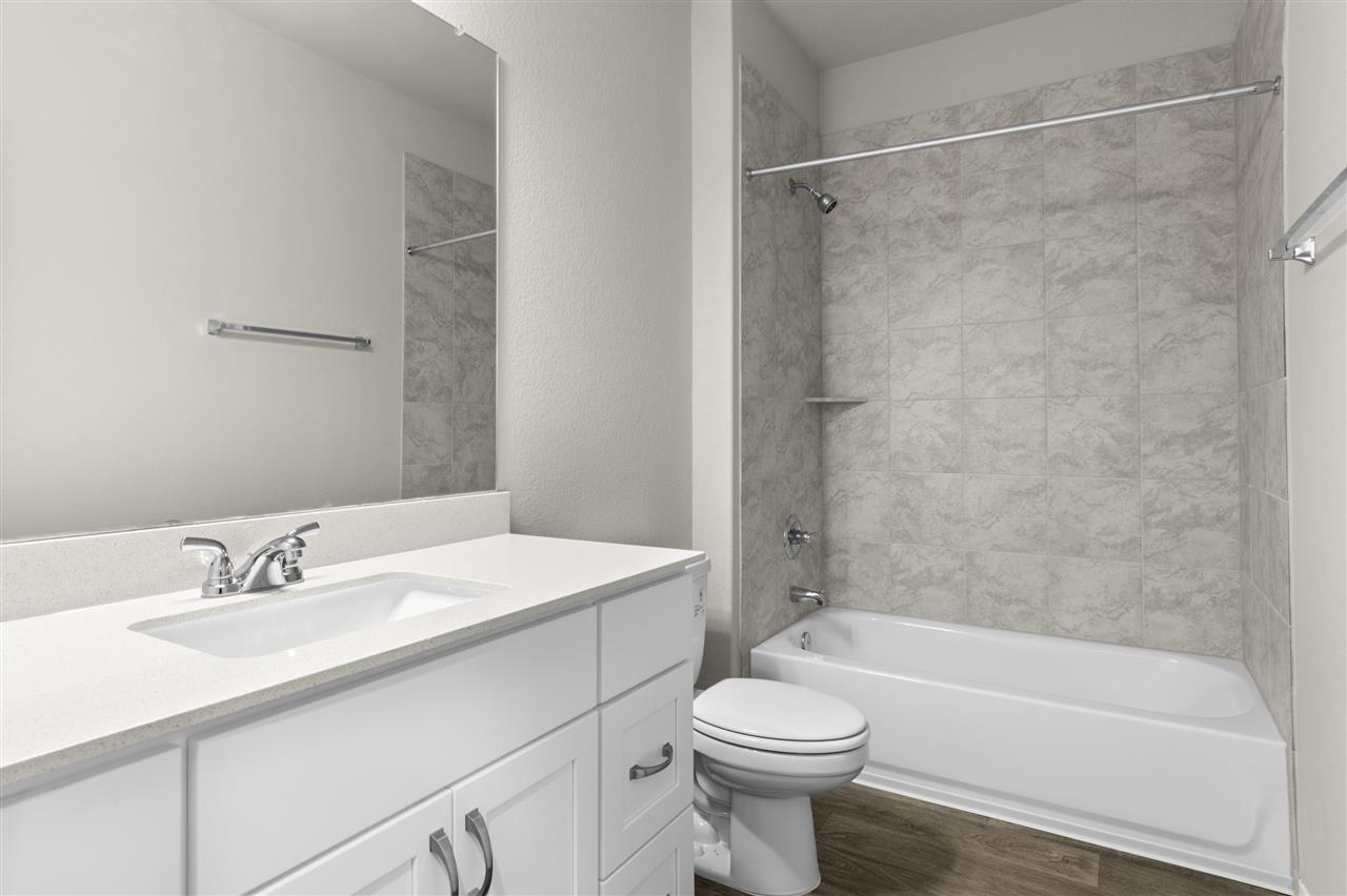 2456 Ambling Trl Property Photo 7