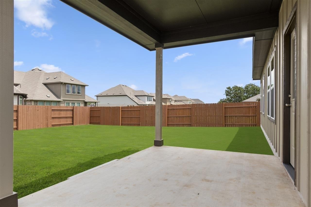 2456 Ambling Trl Property Photo 29