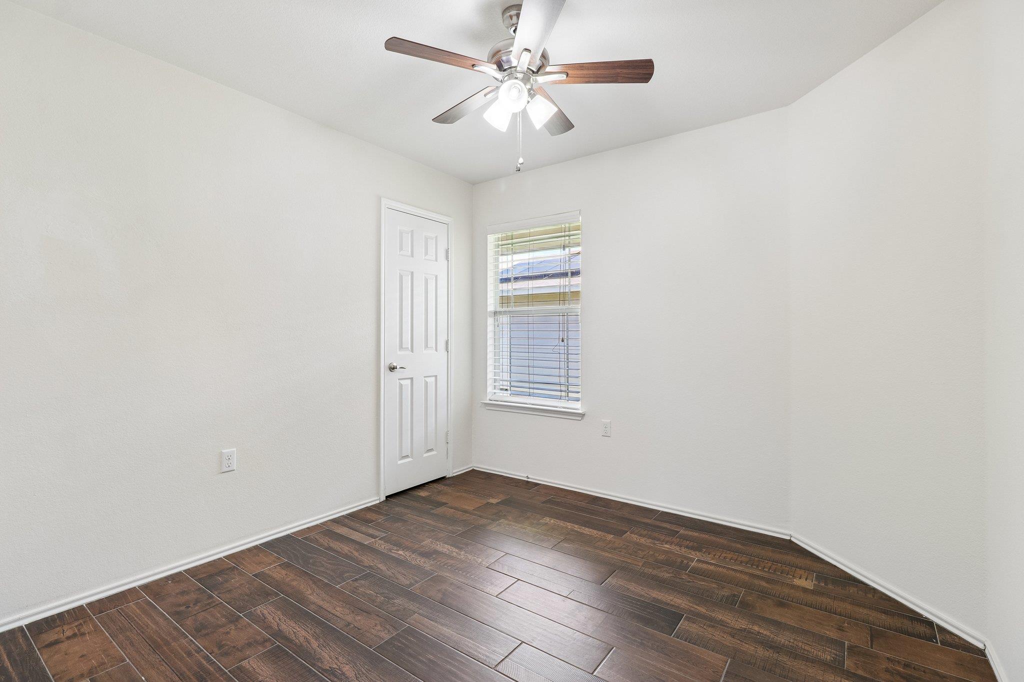 9012 Southwick None Property Photo 16