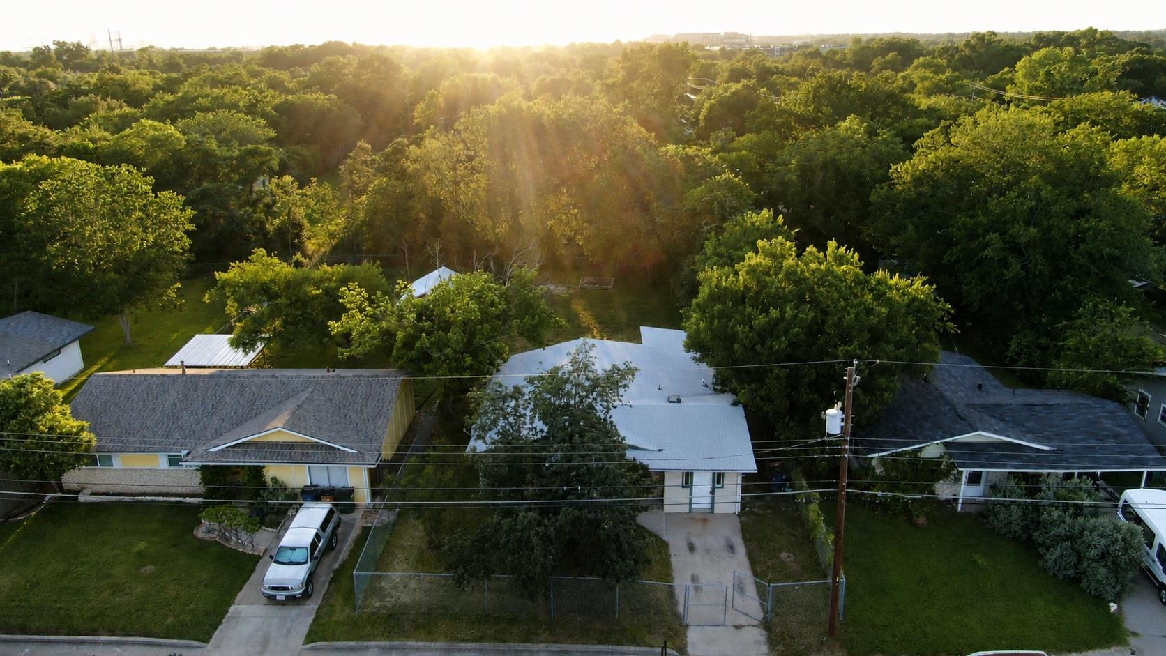 1060 Gardner None Property Photo 1