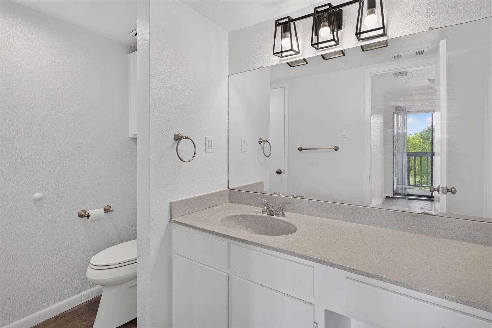 4500 E Oltorf St #a105 Property Photo 15