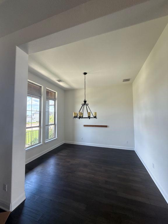 604 Brave Face St Property Photo 3