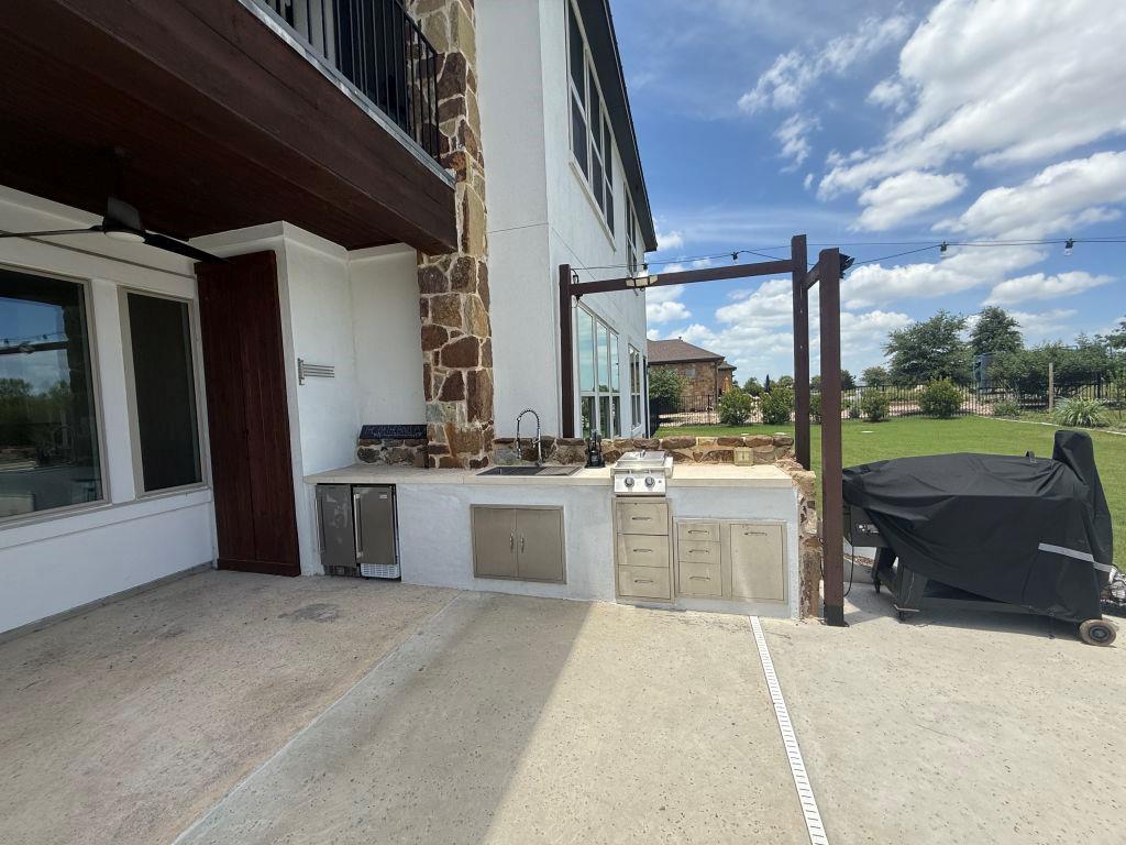 604 Brave Face St Property Photo 7