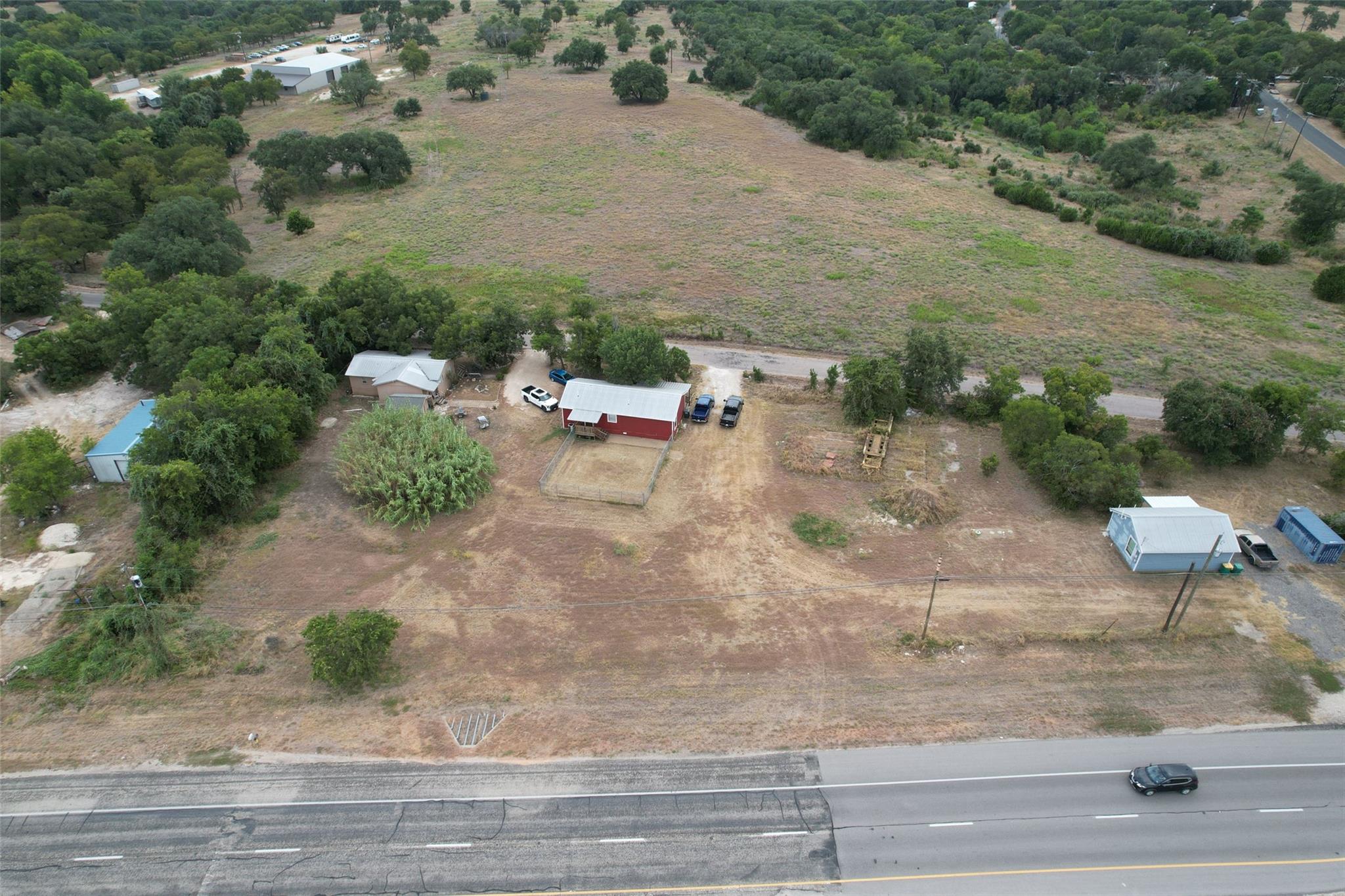 6121 W Us Highway 190 Hwy Property Photo 12