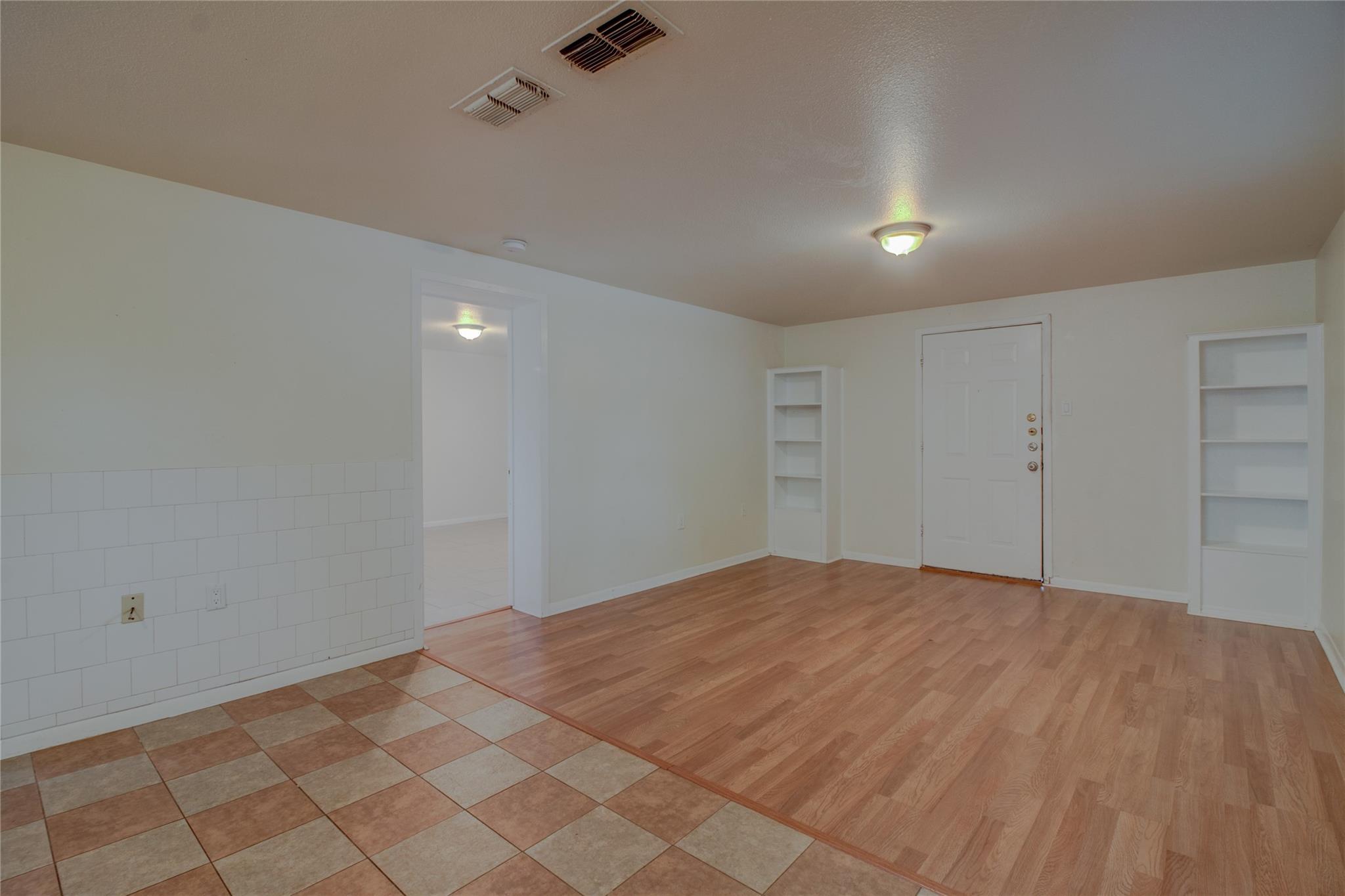 1308 S Pine St C Property Photo