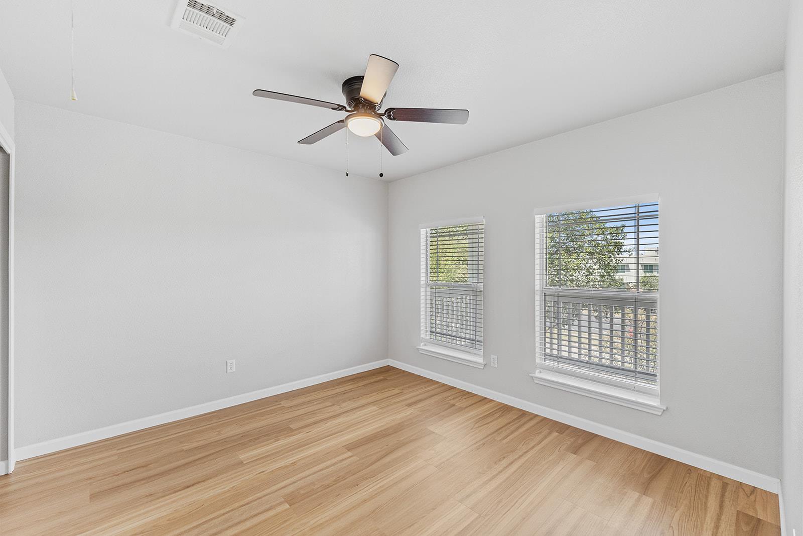 1733 Thompson Trl Property Photo 17