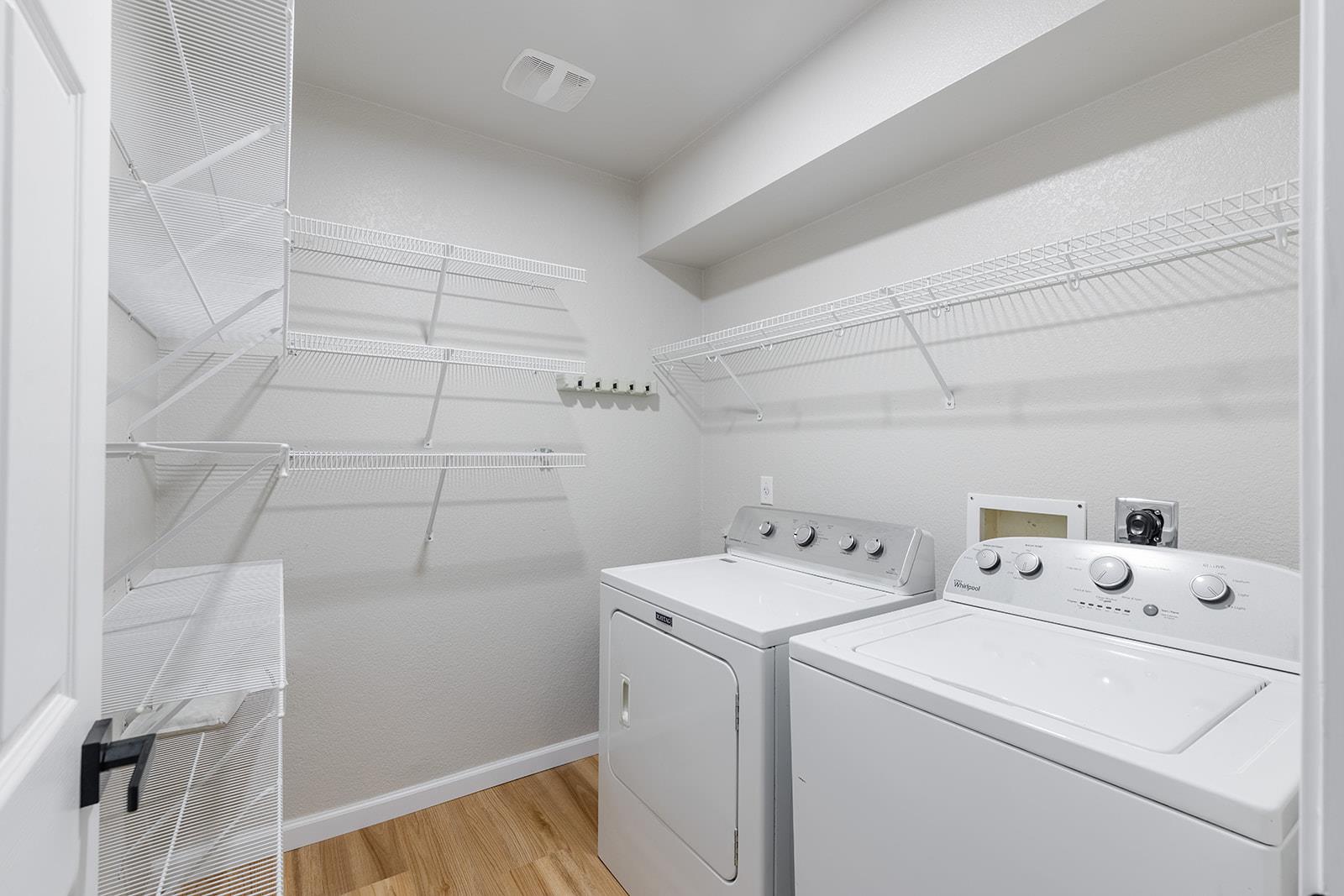 1733 Thompson Trl Property Photo 22