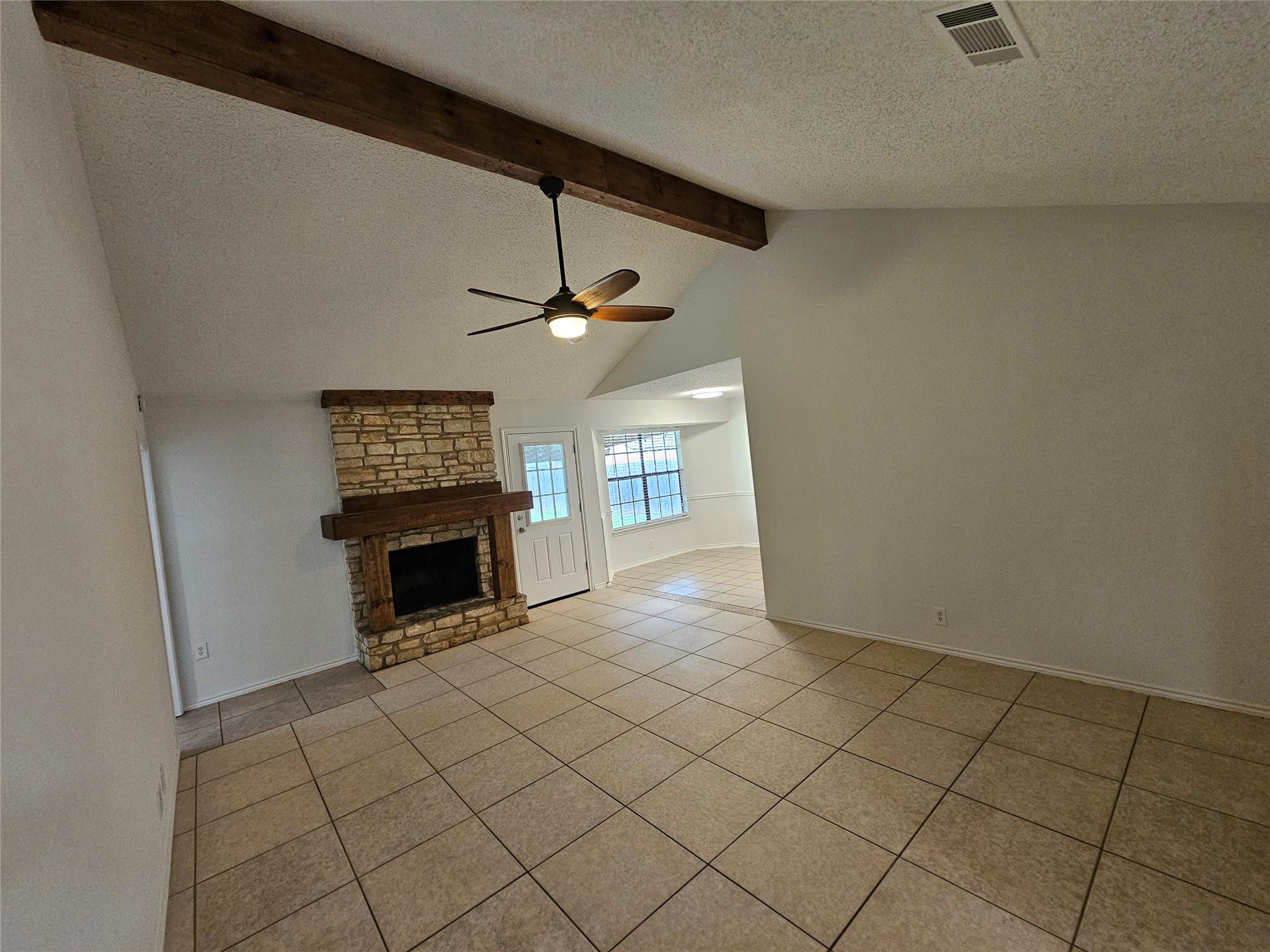 2407 Meadow Brook Dr Property Photo 2
