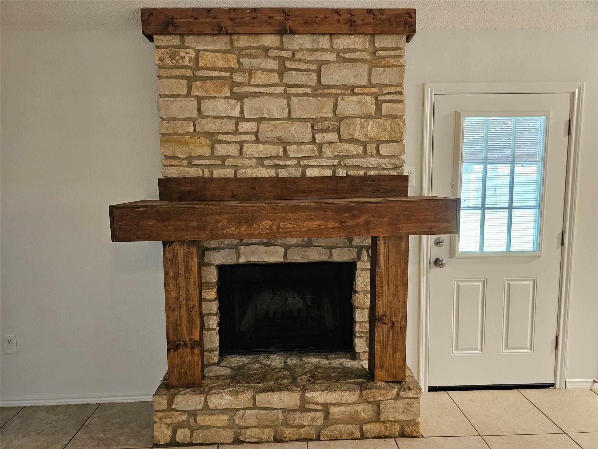 2407 Meadow Brook Dr Property Photo 3