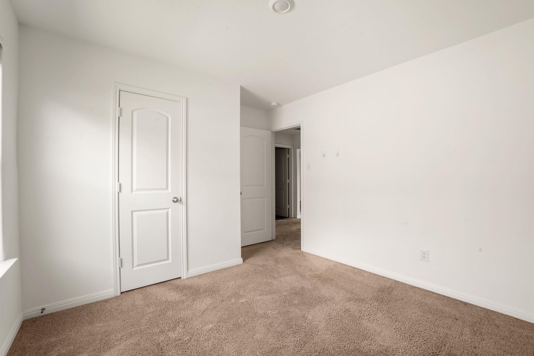 108 Maywood Ln Property Photo 17