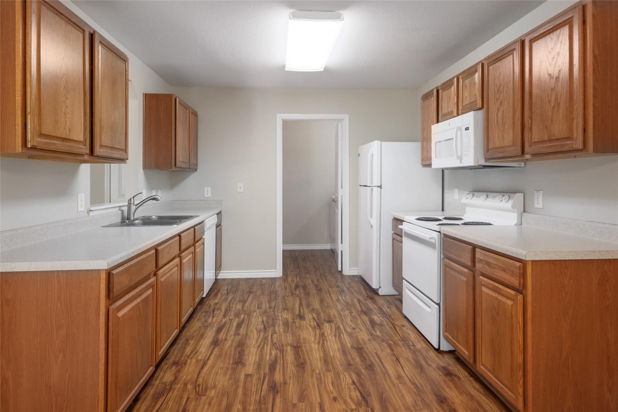 1432 Anise Dr Property Photo 8