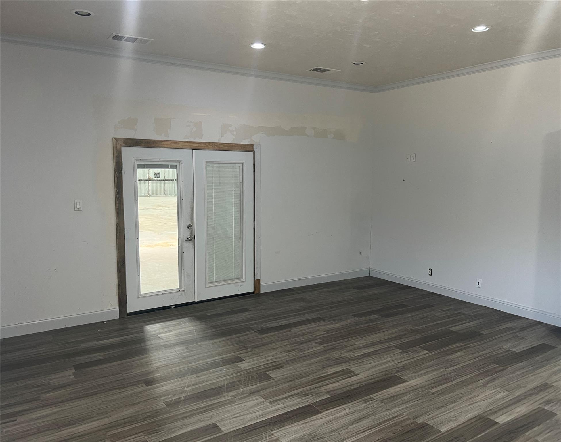 15402 Dexler Dr Property Photo 13