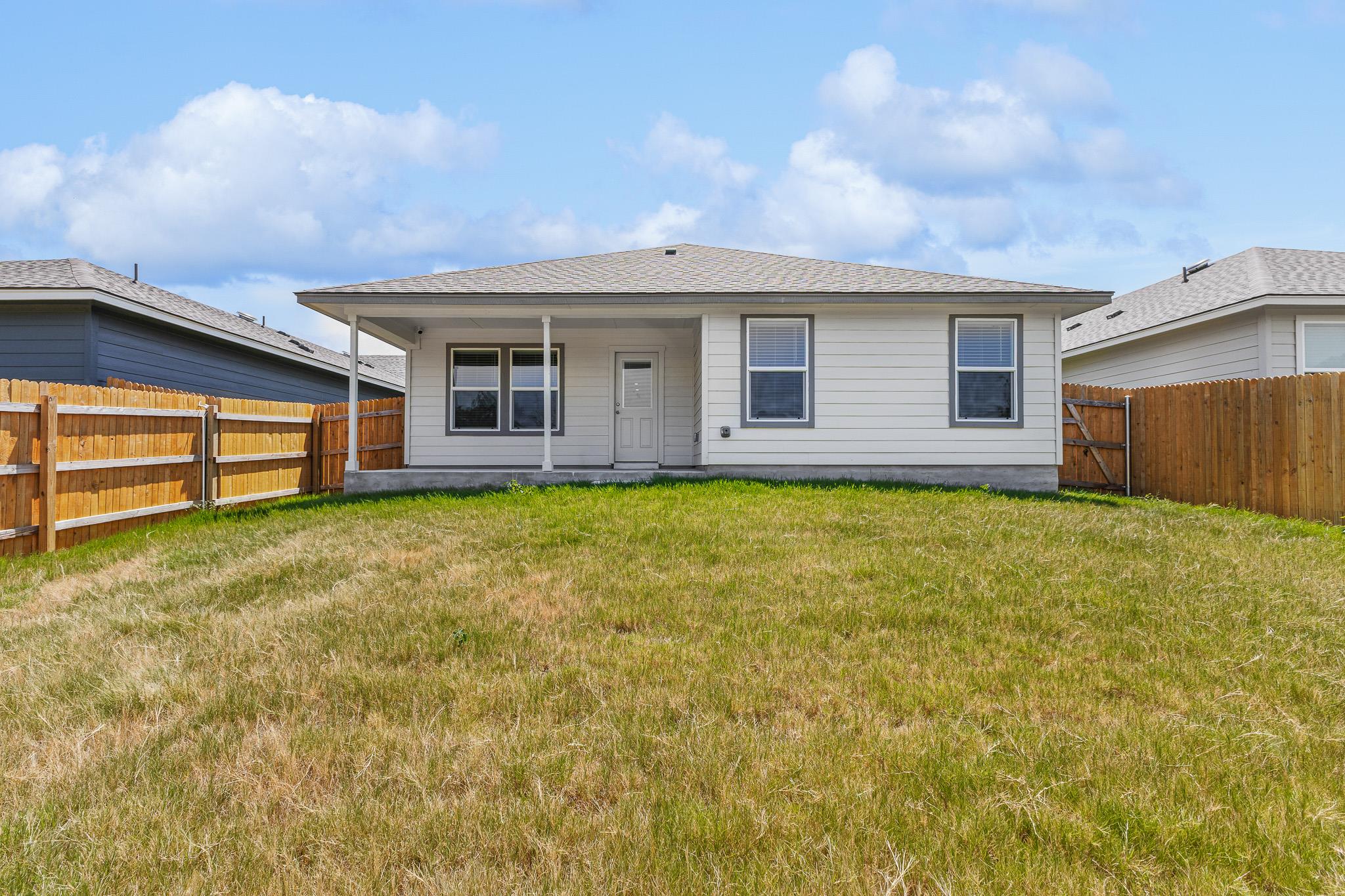 4011 Baerlon None Property Photo 32