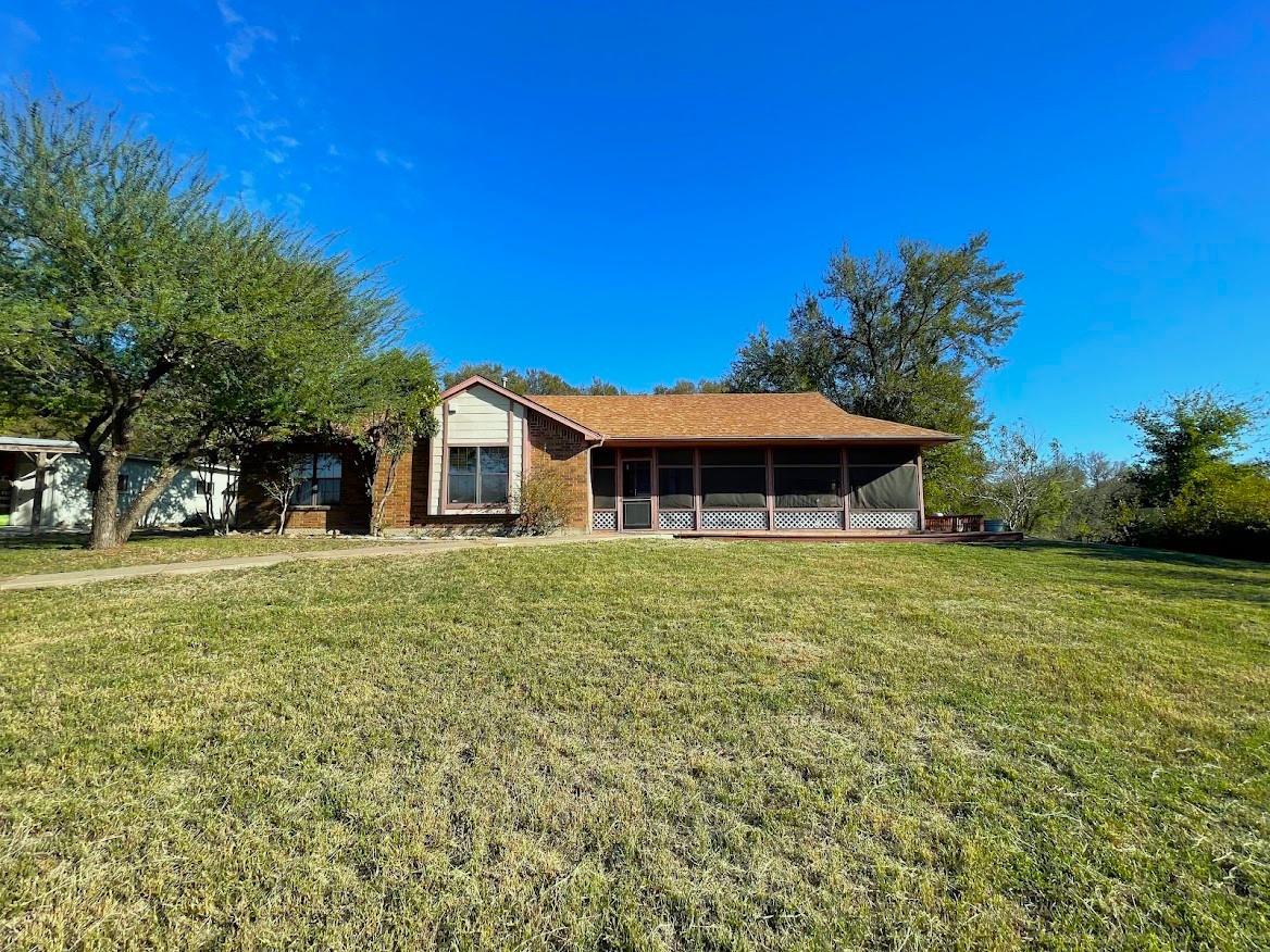 5001 Blue Bluff Rd Property Photo 1