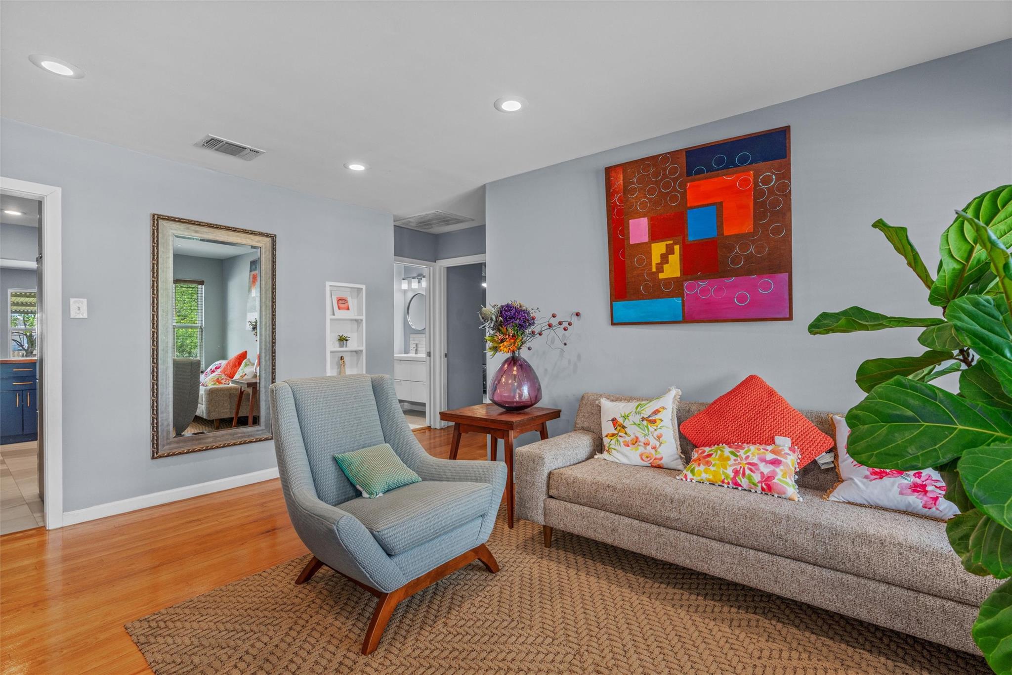 8303 Lazy Ln Property Photo 4