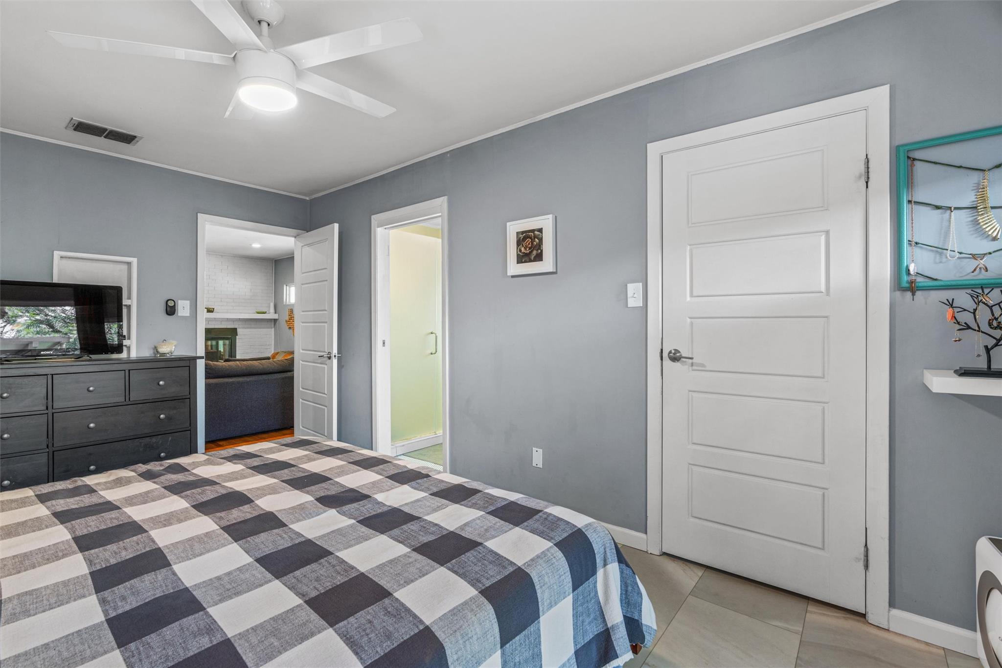 8303 Lazy Ln Property Photo 14