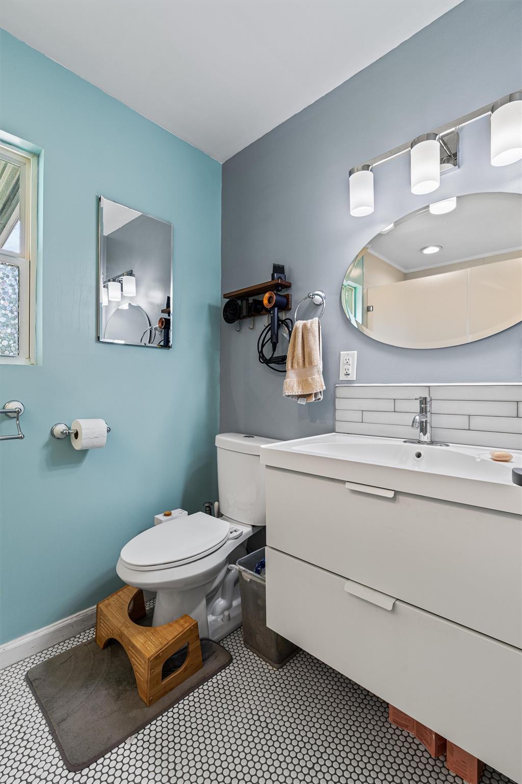 8303 Lazy Ln Property Photo 16