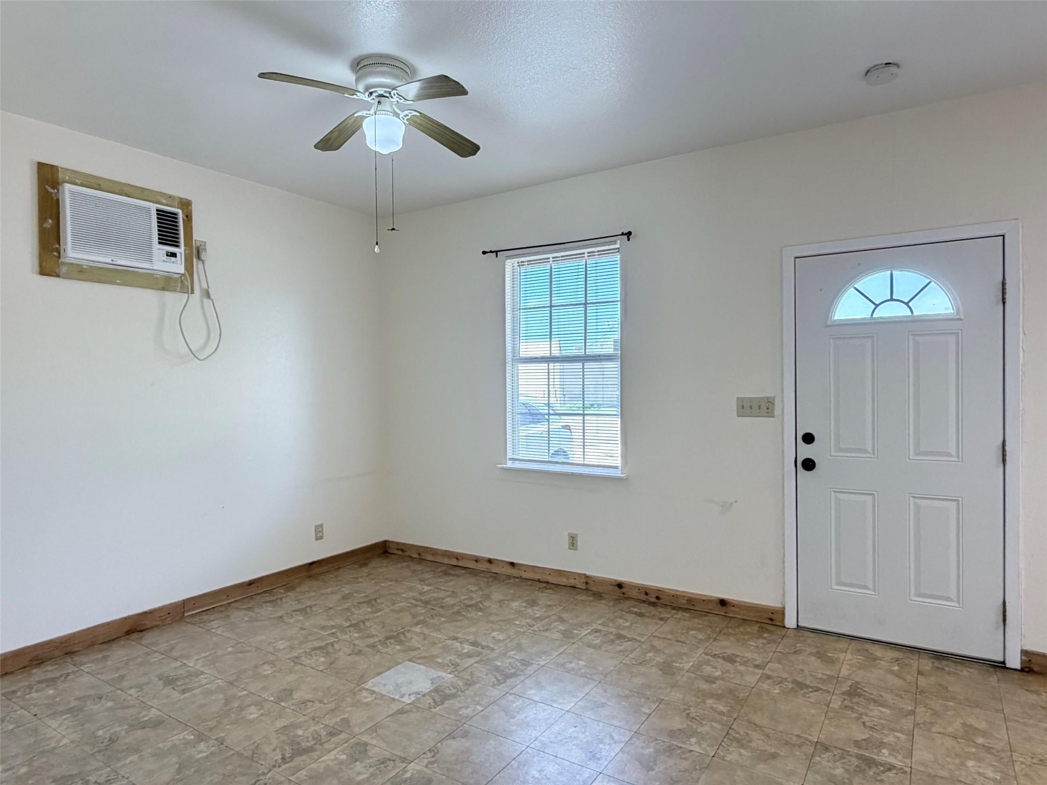 251 Zimmerman Ave #d Property Photo 4