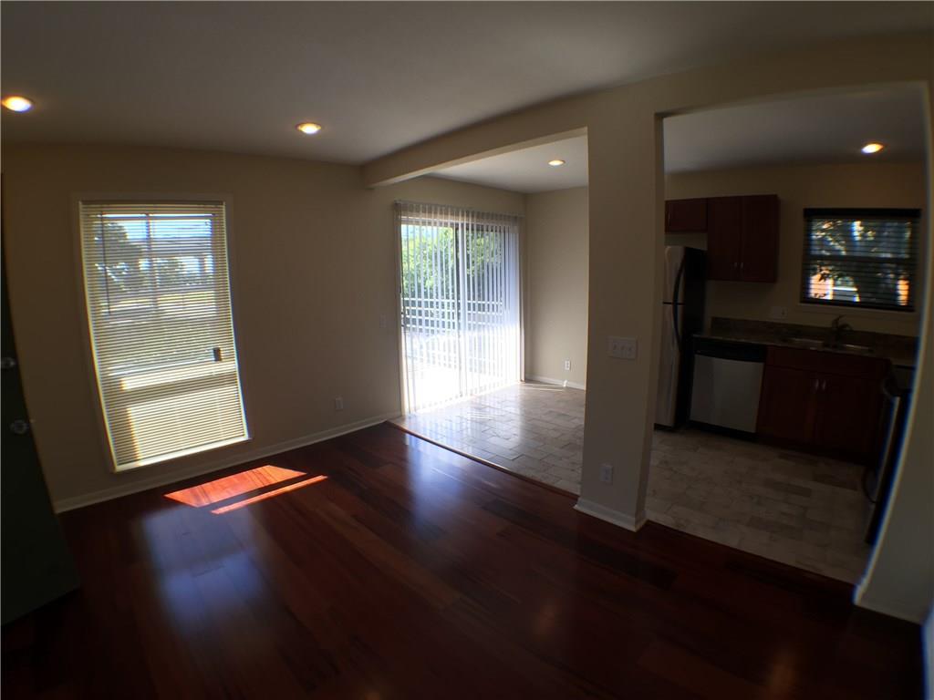 2800 Cole St 201c Property Photo 5