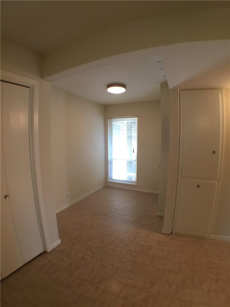 2800 Cole St 201c Property Photo 11
