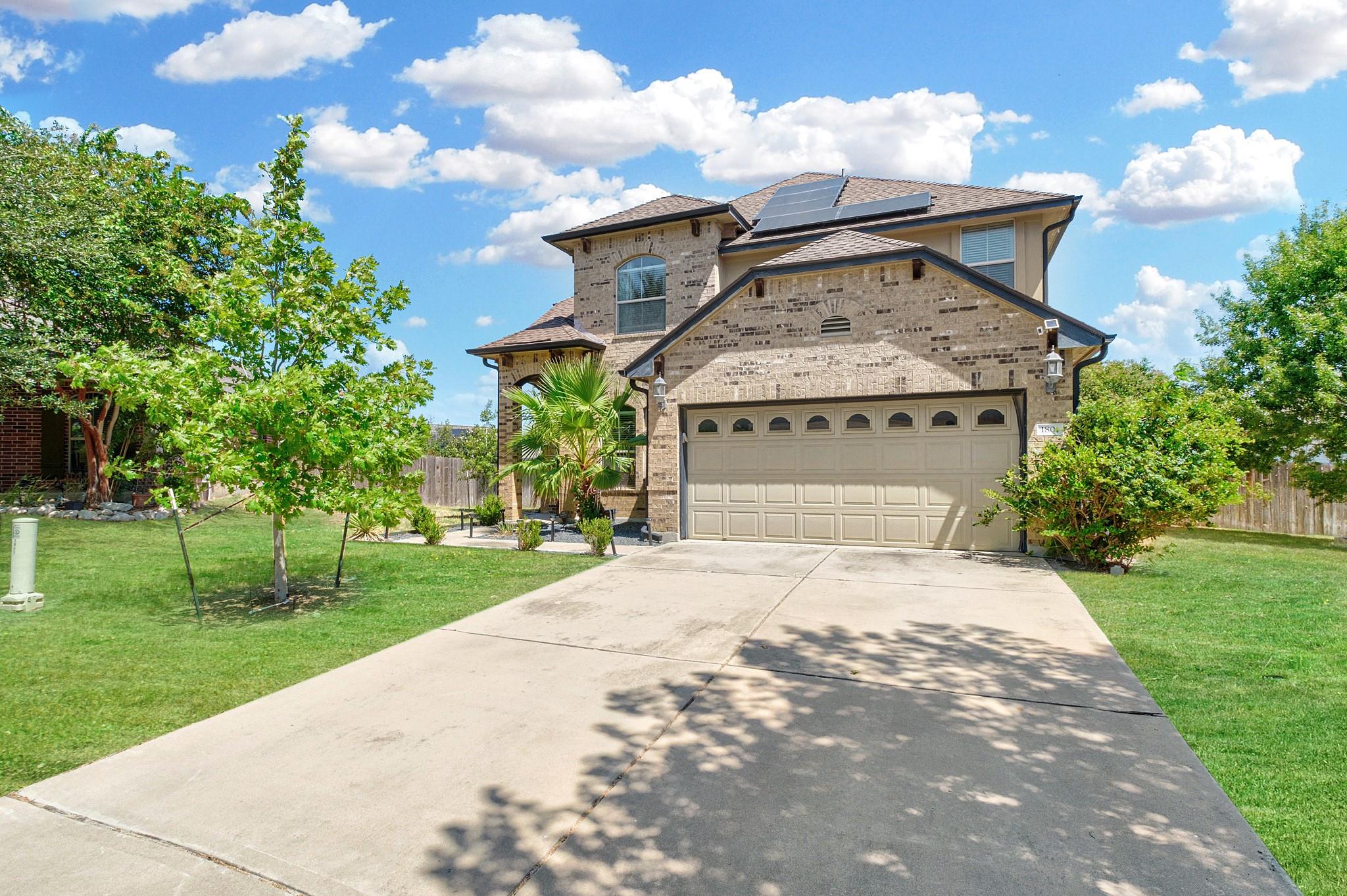 1801 Quiet Meadows Cv Property Photo 3