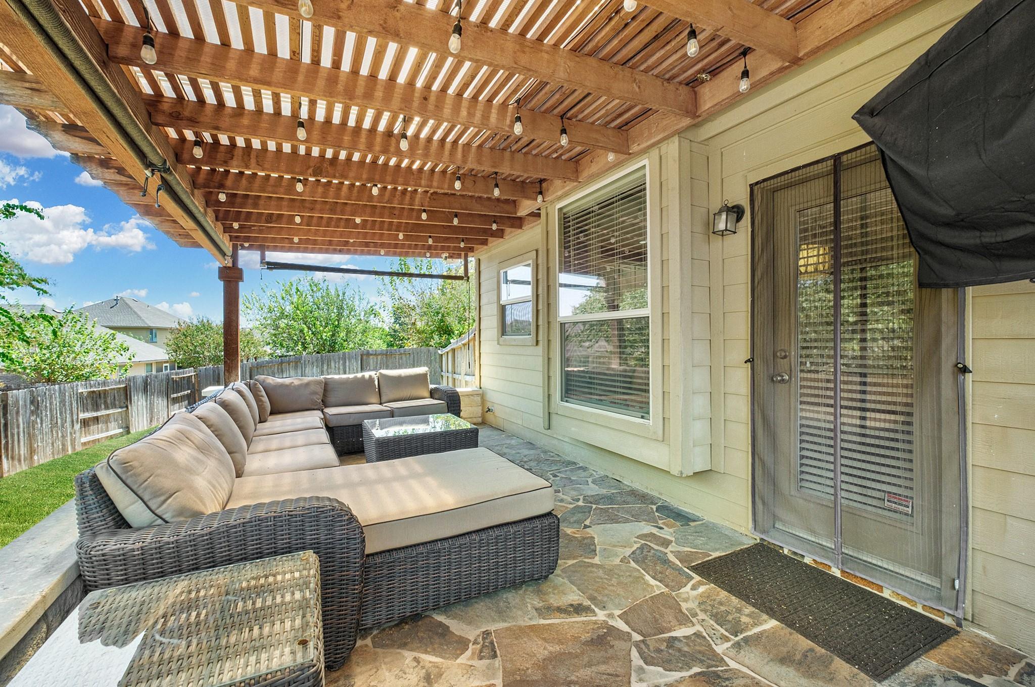 1801 Quiet Meadows Cv Property Photo 33