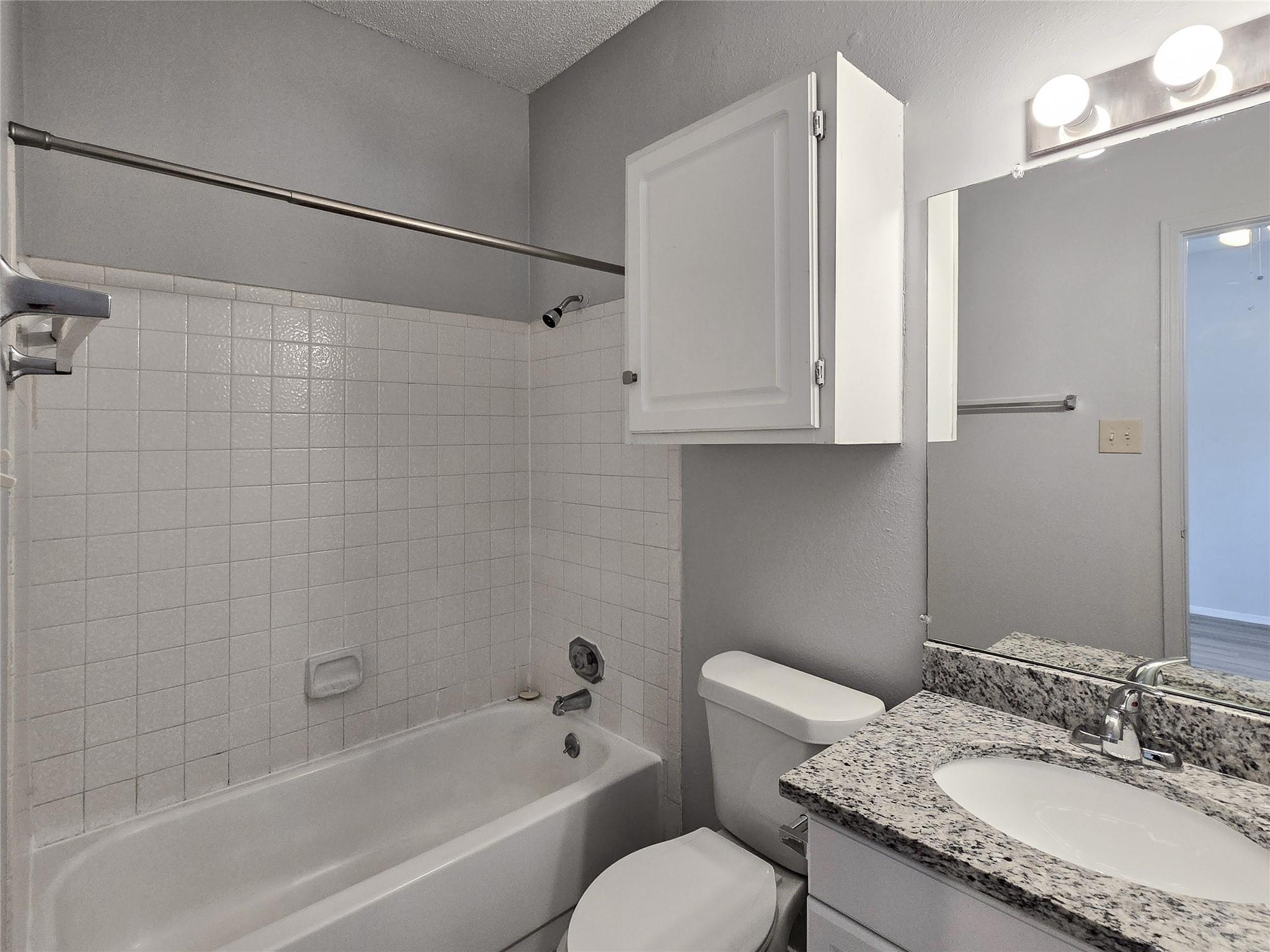 12166 Metric Blvd #147 Property Photo 11