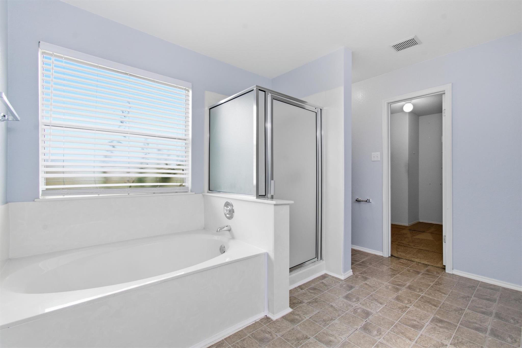 1806 Carriage Hills Trl Property Photo 18