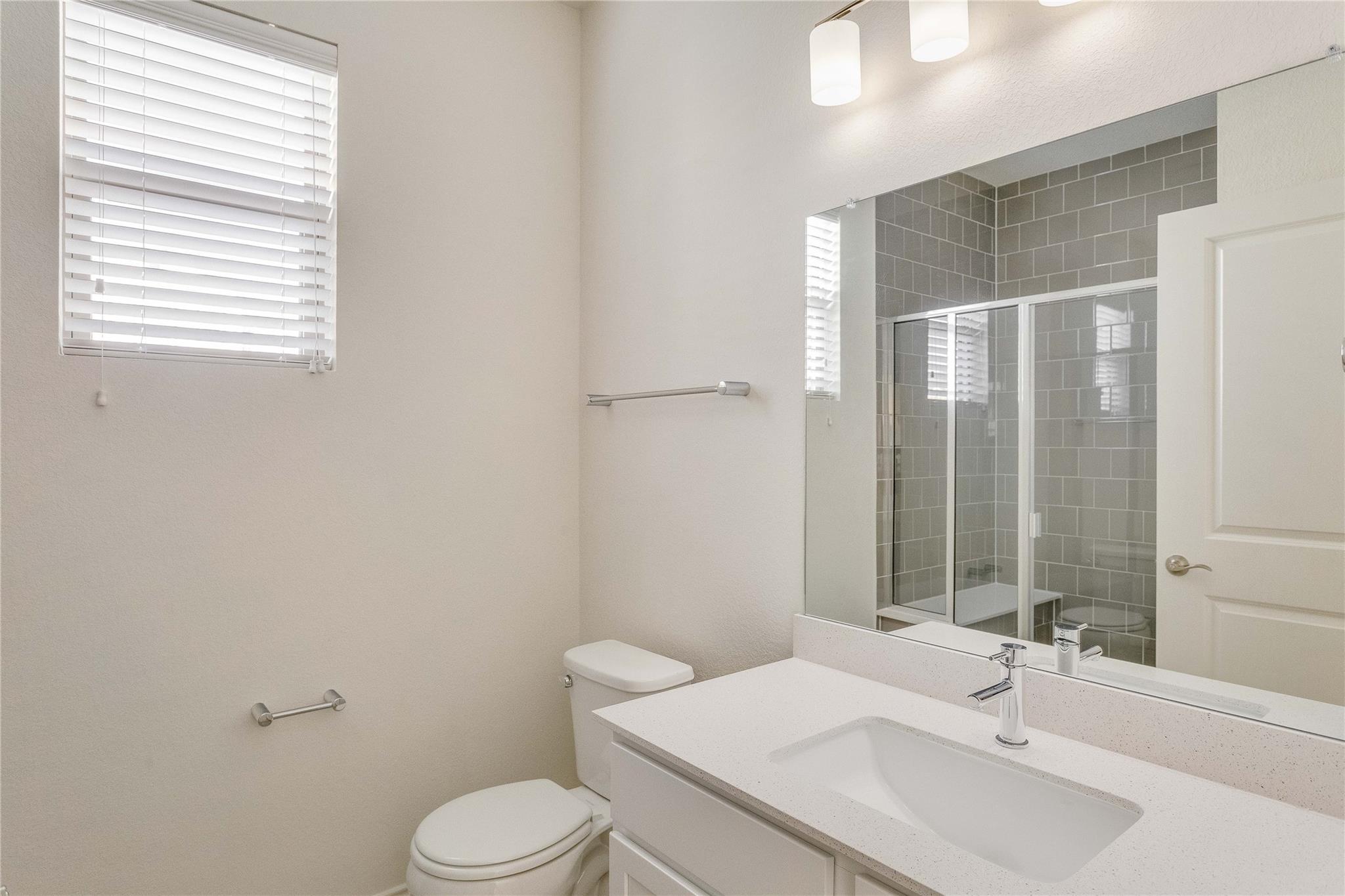 9100 Garnet Dr Property Photo 11