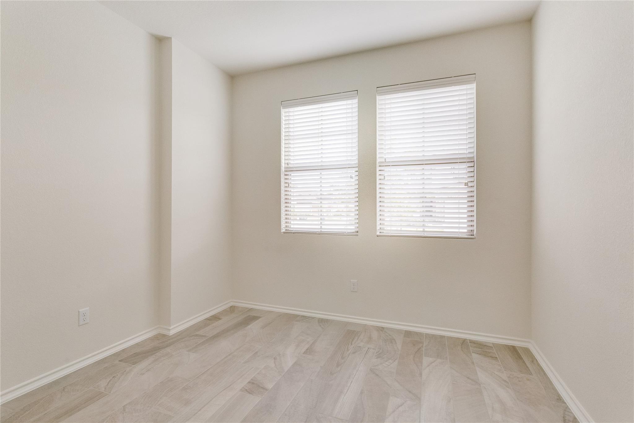 9100 Garnet Dr Property Photo 18