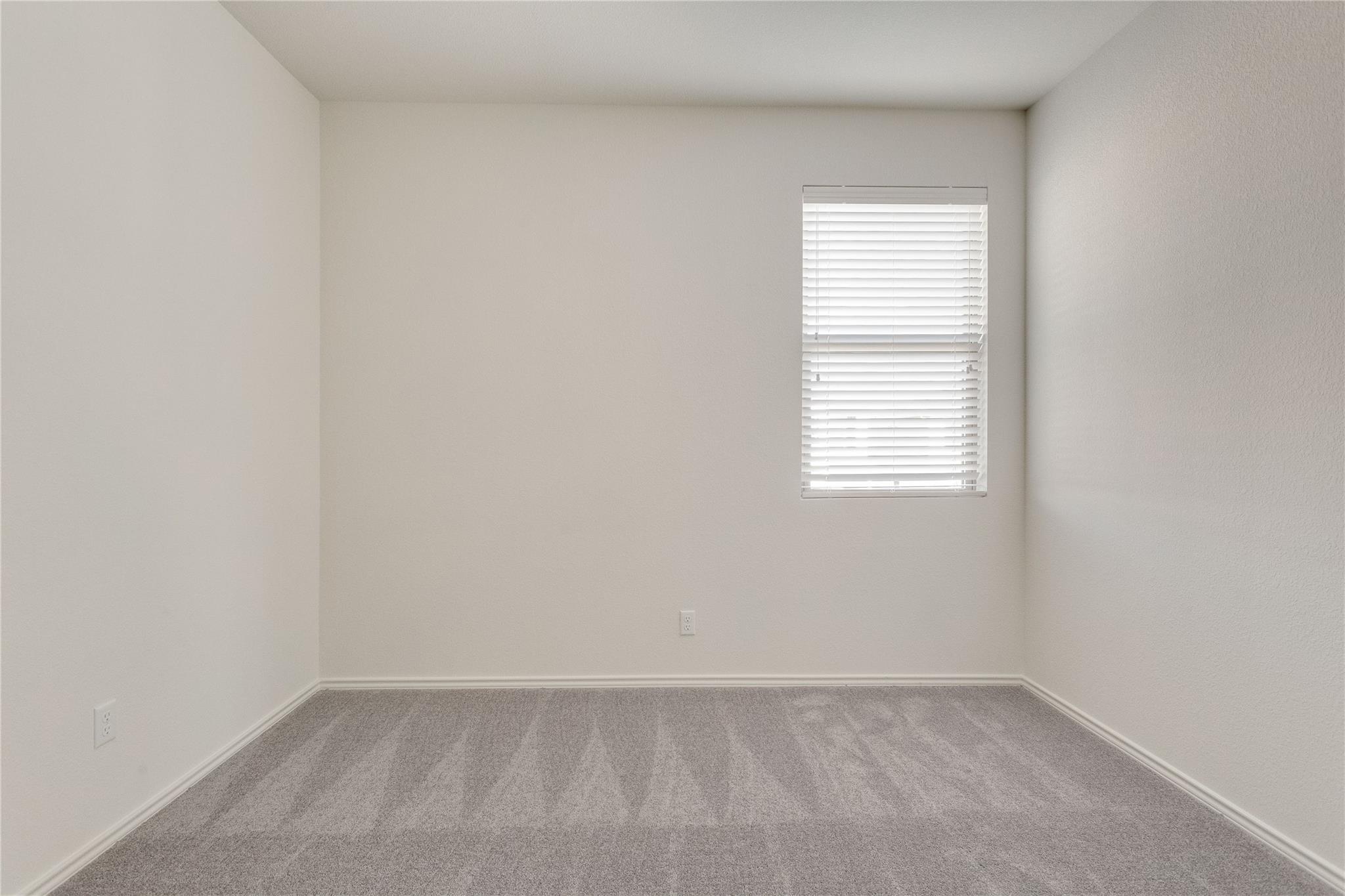 9100 Garnet Dr Property Photo 23