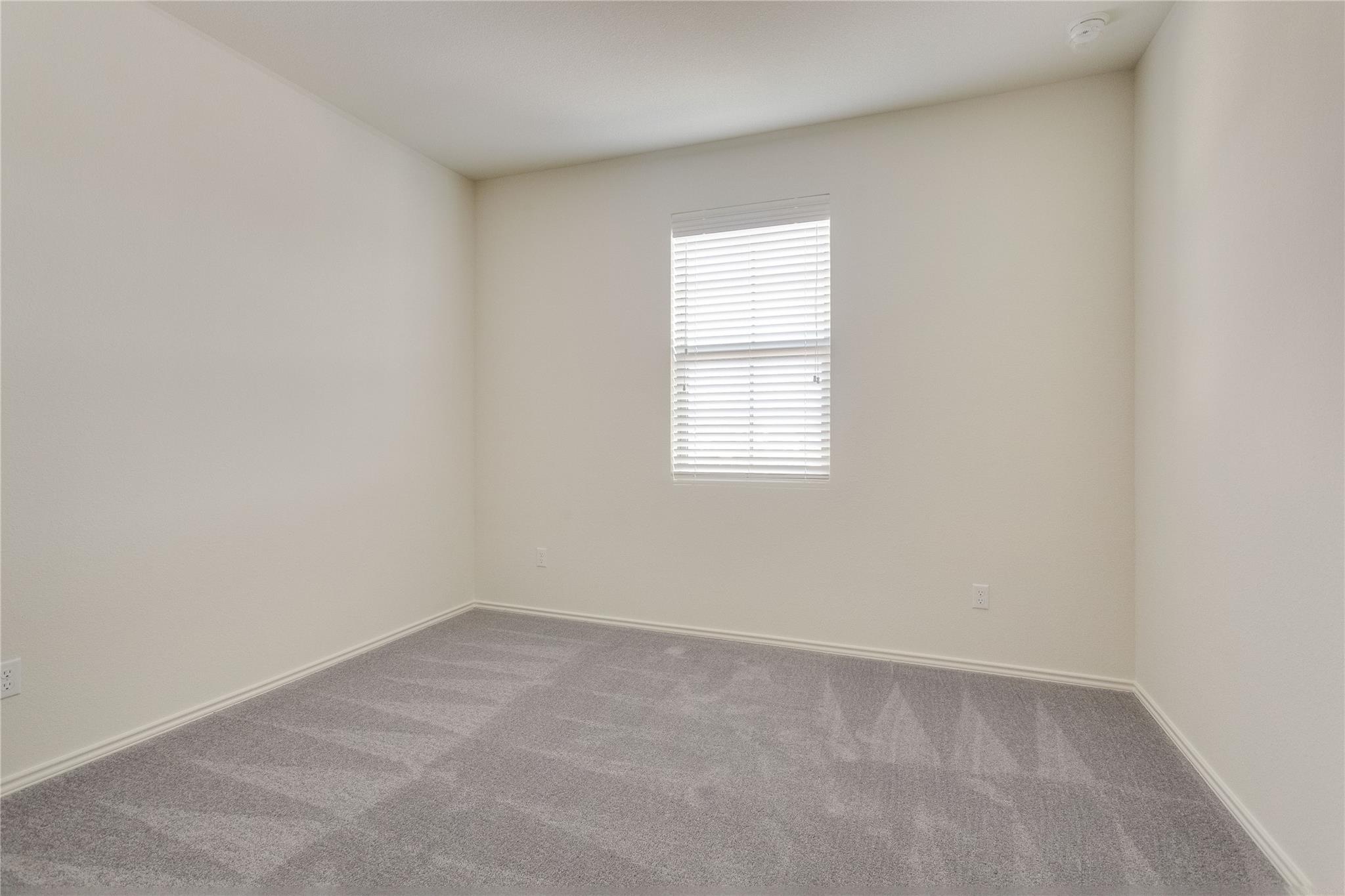 9100 Garnet Dr Property Photo 25