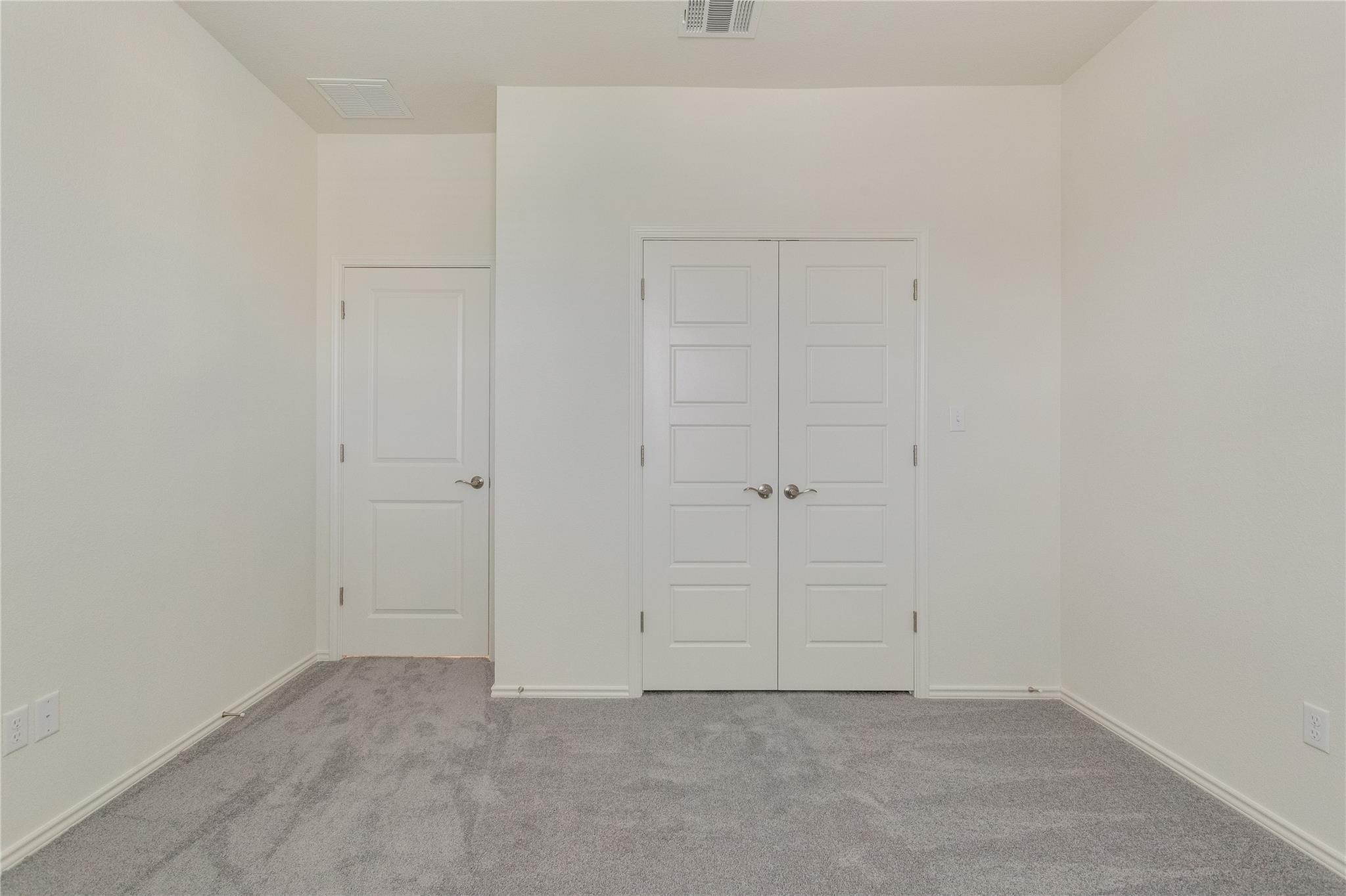 9100 Garnet Dr Property Photo 26