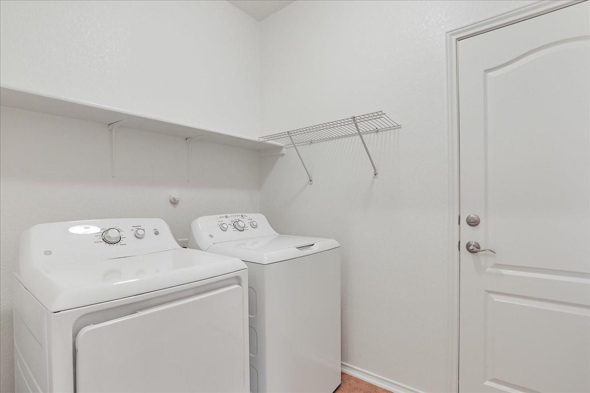 200 Rudy Ln Property Photo 8