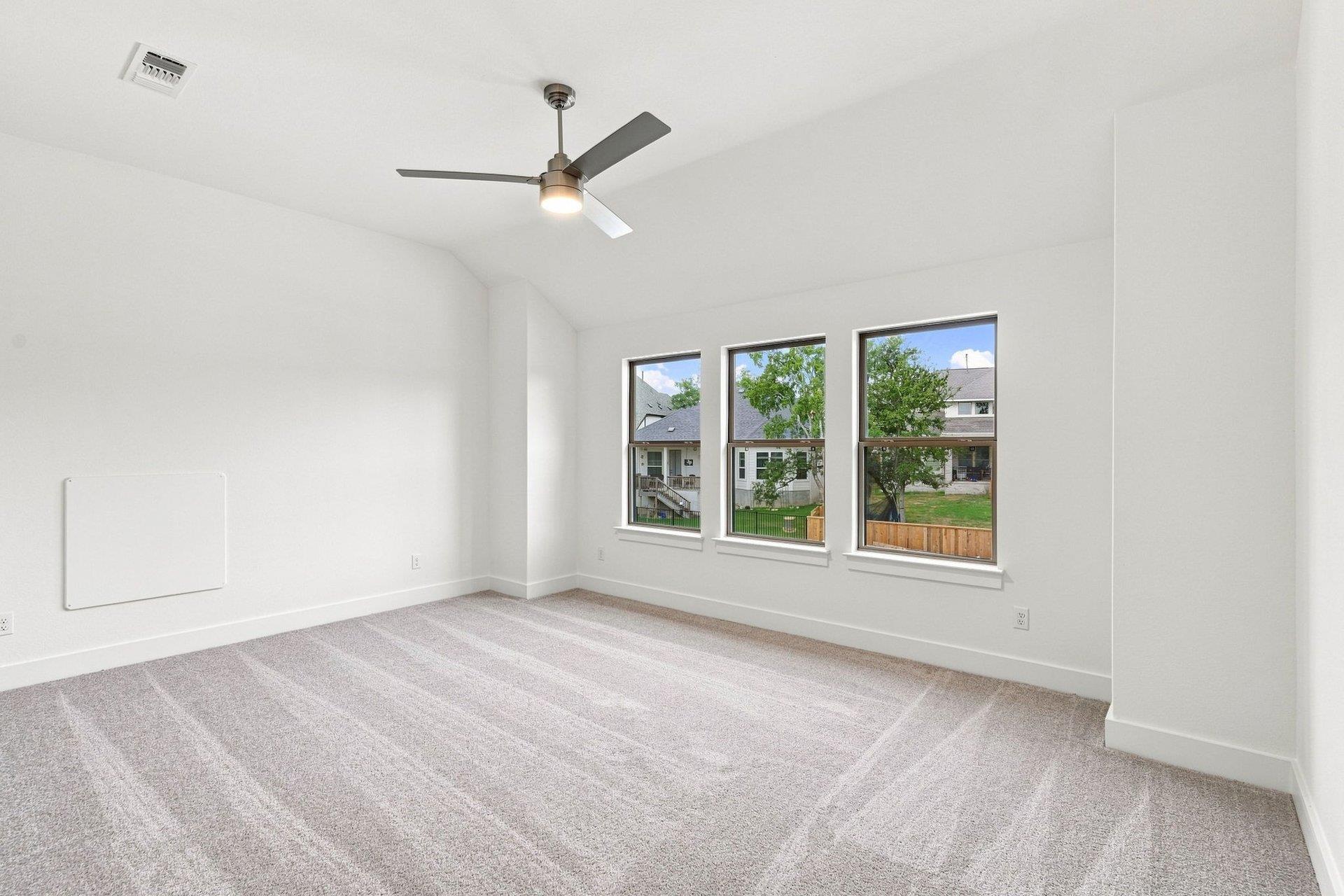 1108 Pansy Trl Property Photo 28