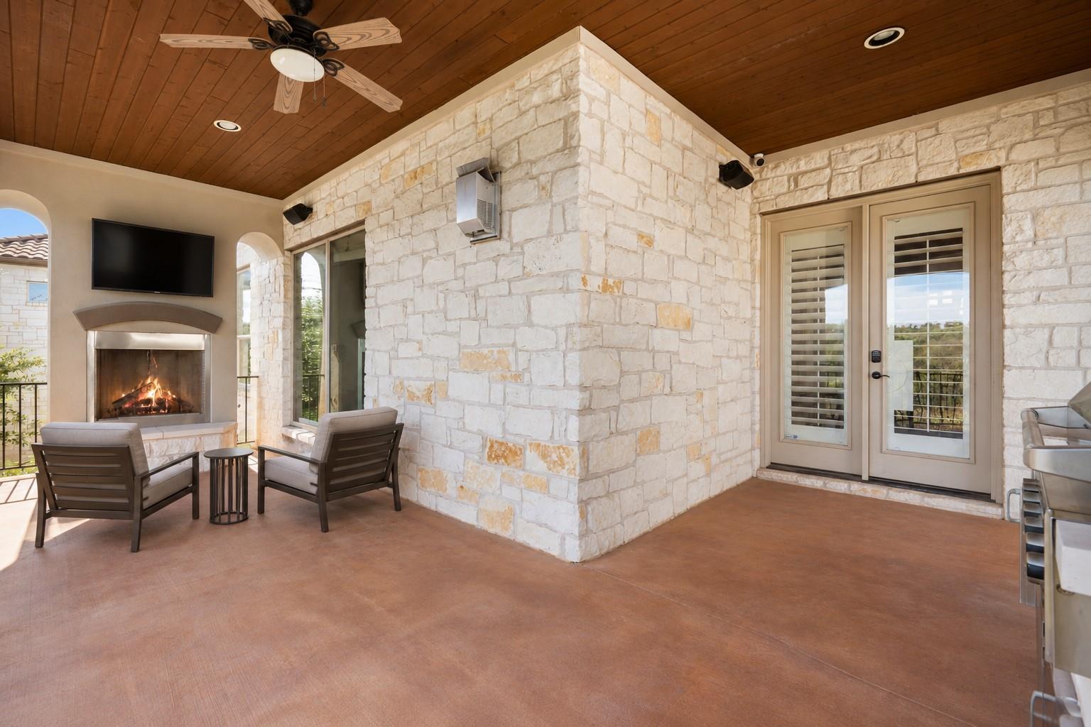 109 Feritti Dr Property Photo 33