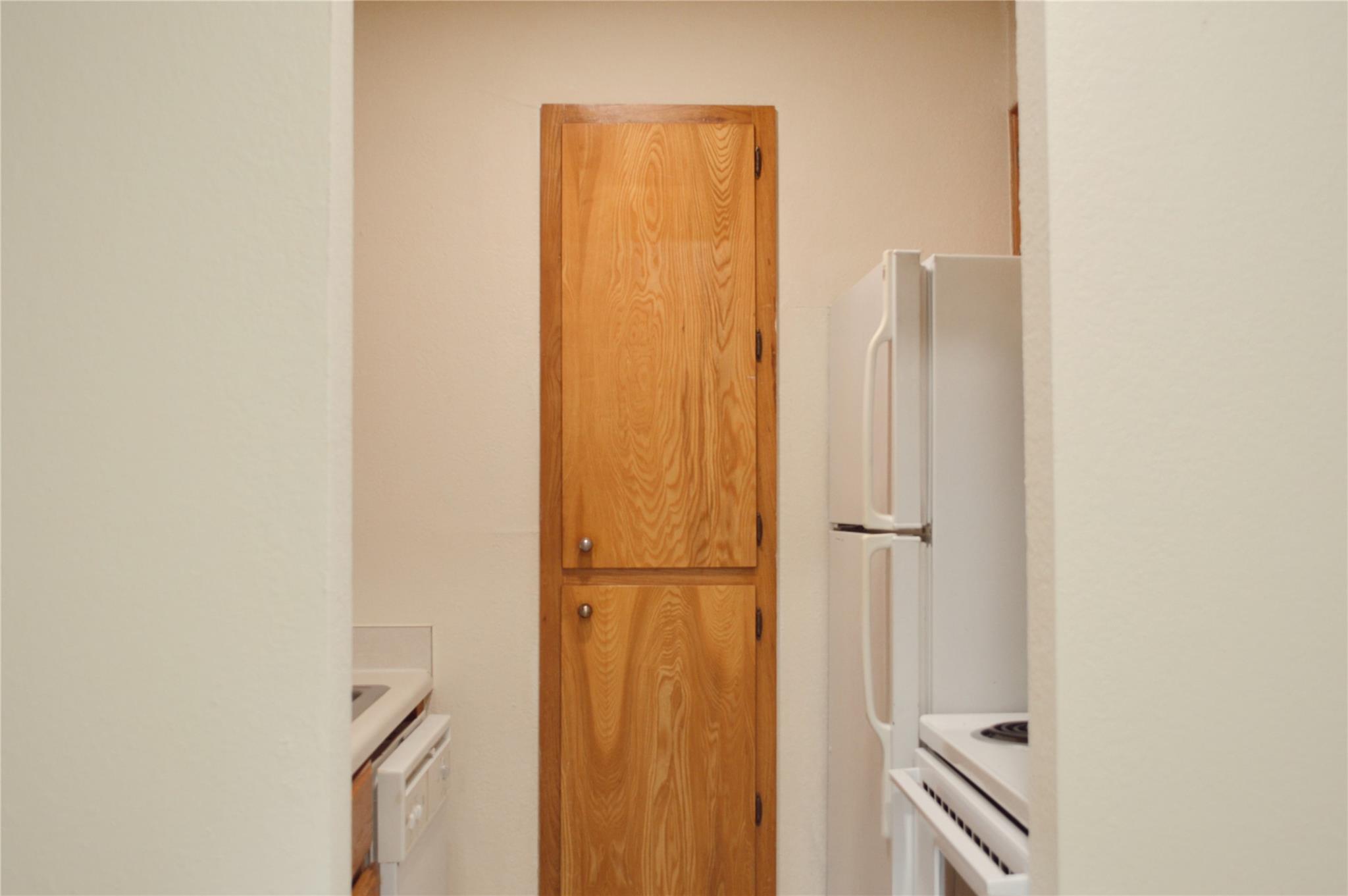 5701 Woodrow Ave 104 Property Photo 7