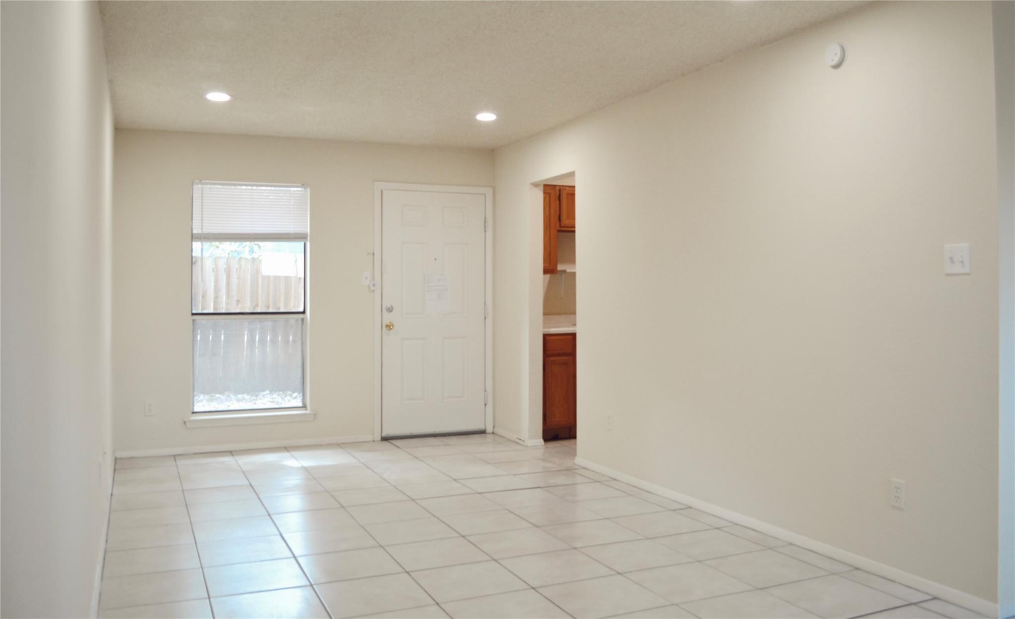 5701 Woodrow Ave 104 Property Photo 8