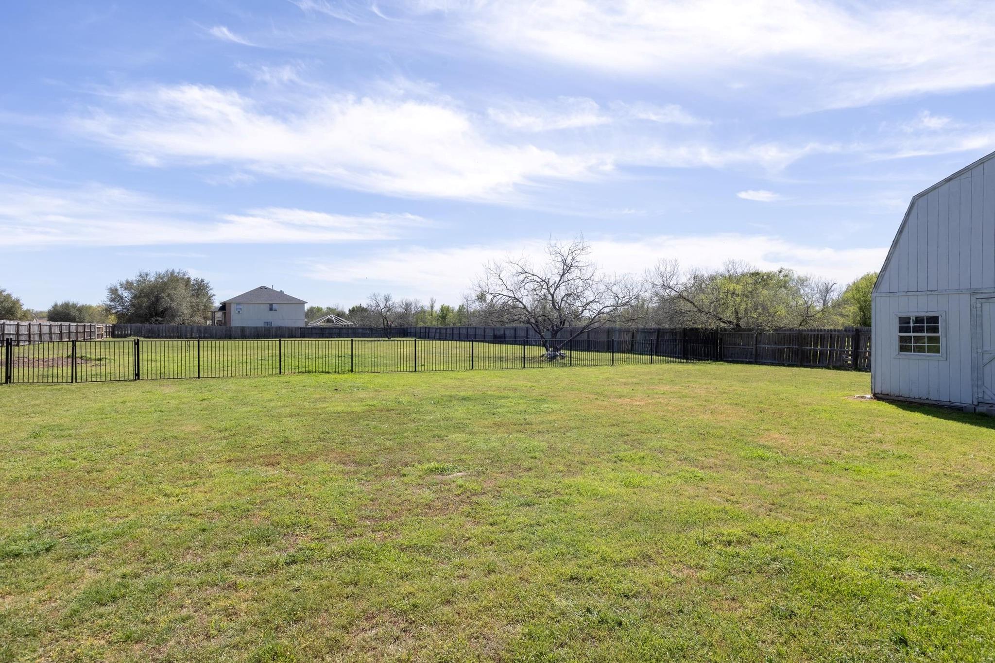 212 Martin Crossing Dr Property Photo 29