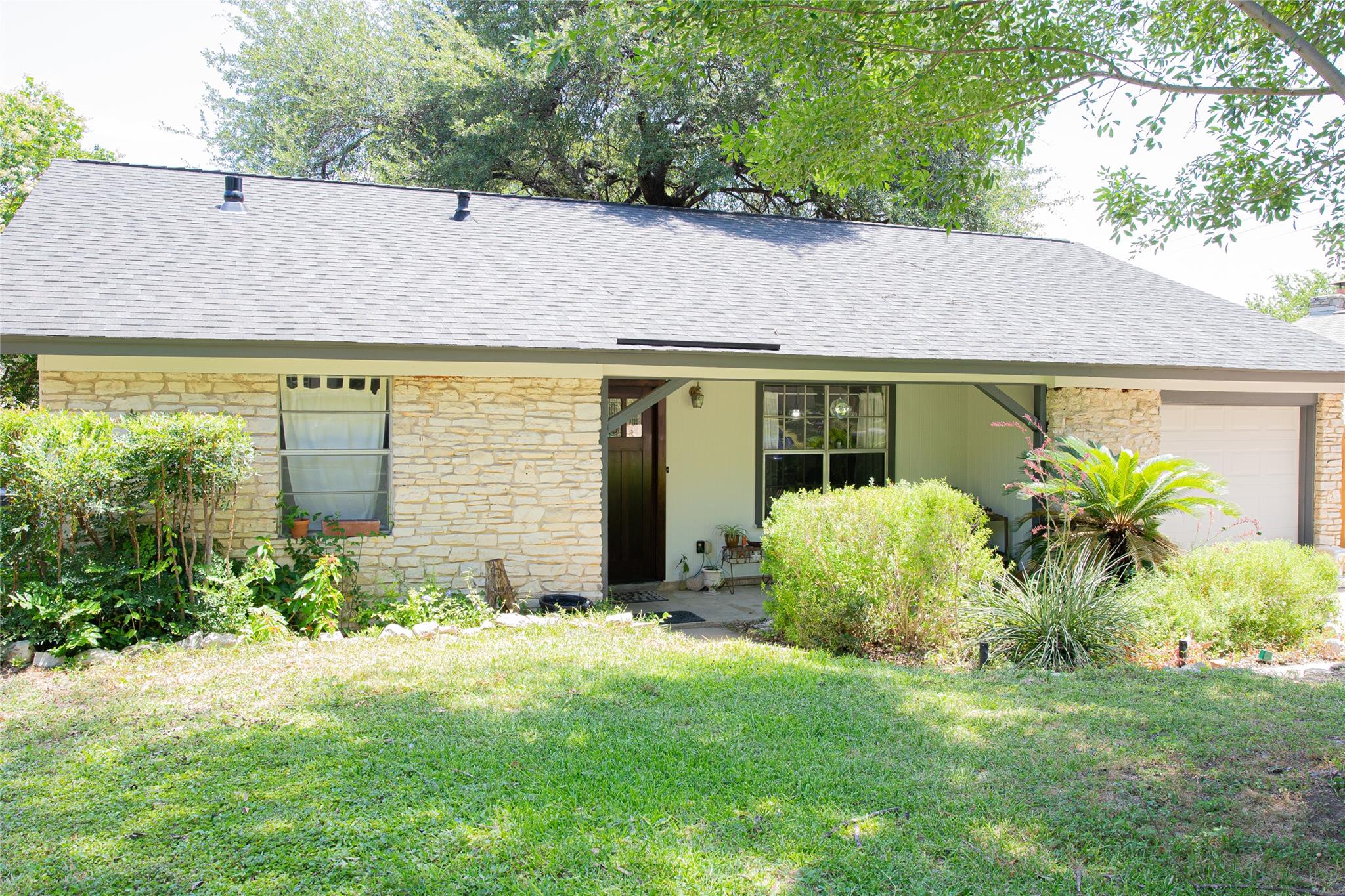 902 Austin Highlands Blvd Property Photo 1